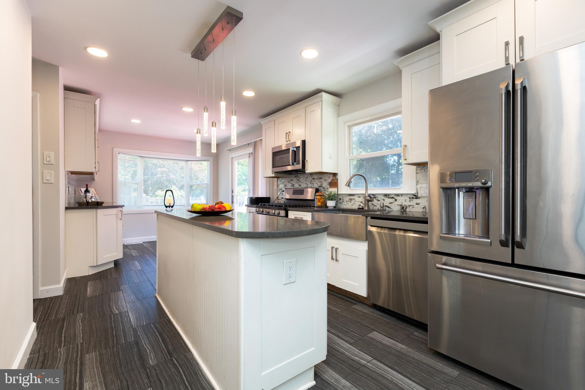GWYNN ACRES - Residential
