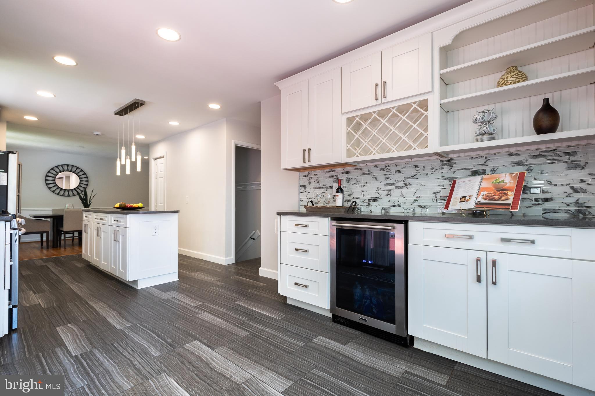 GWYNN ACRES - Residential