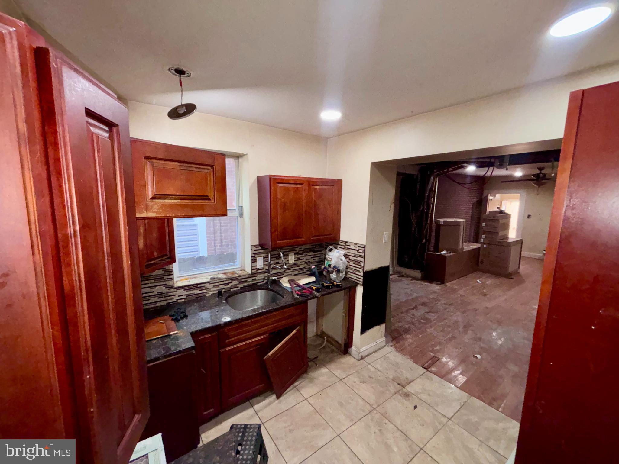 OLNEY - Residential