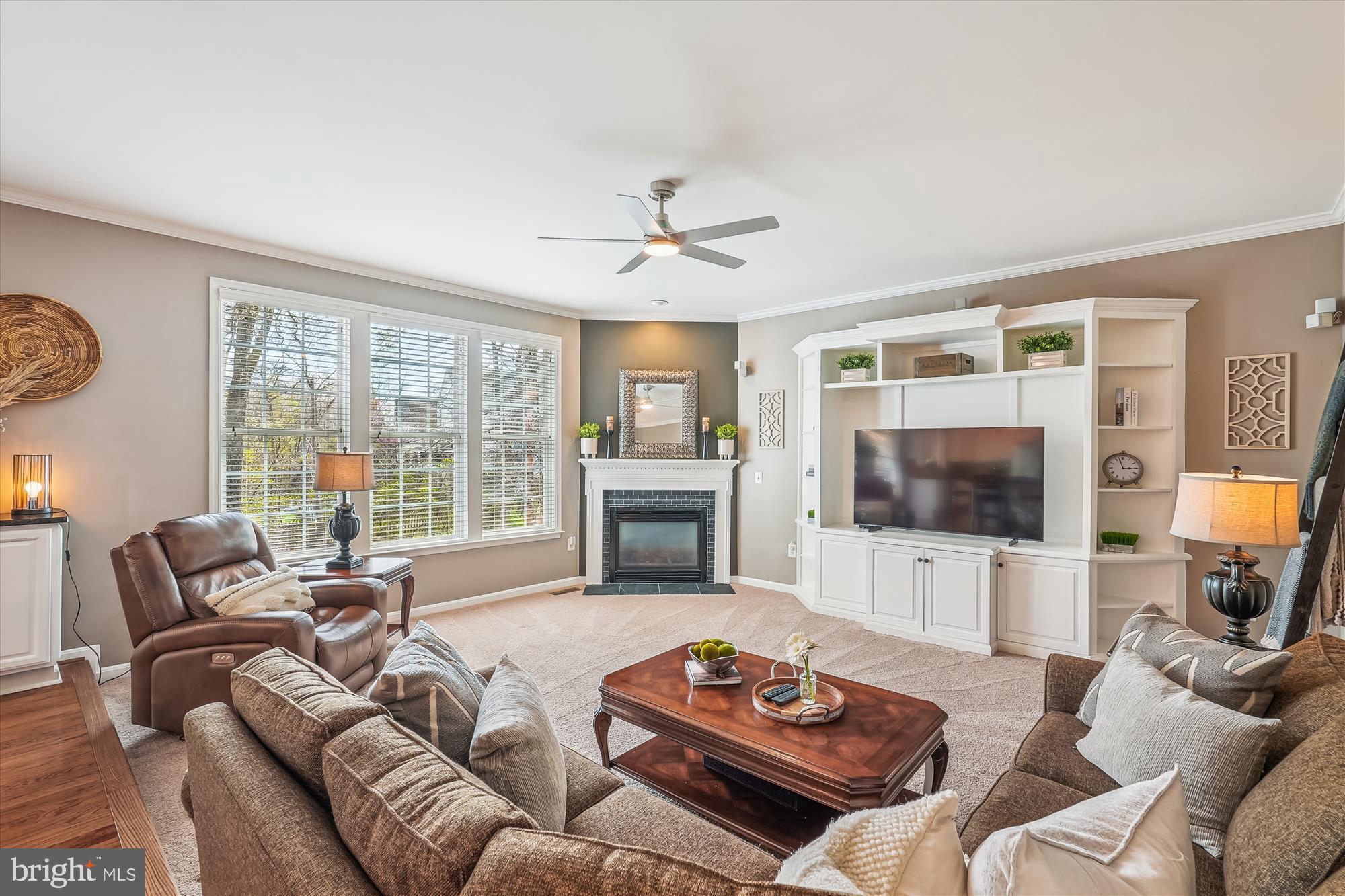 BROADLANDS - Residential