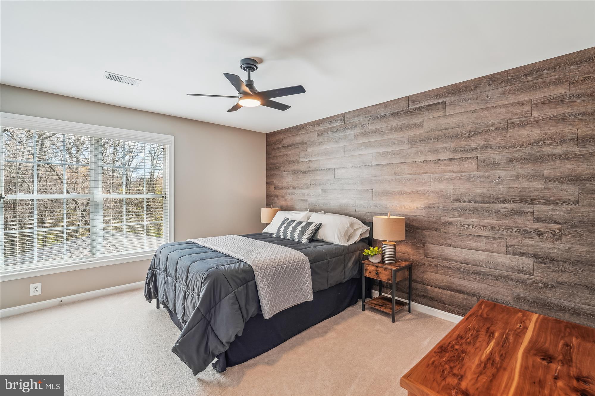 BROADLANDS - Residential