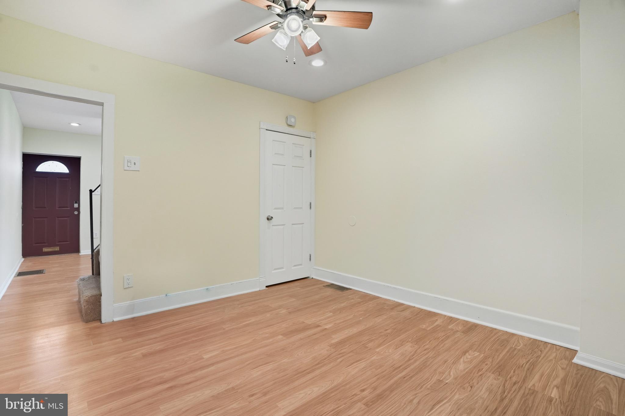 PORT RICHMOND - Residential
