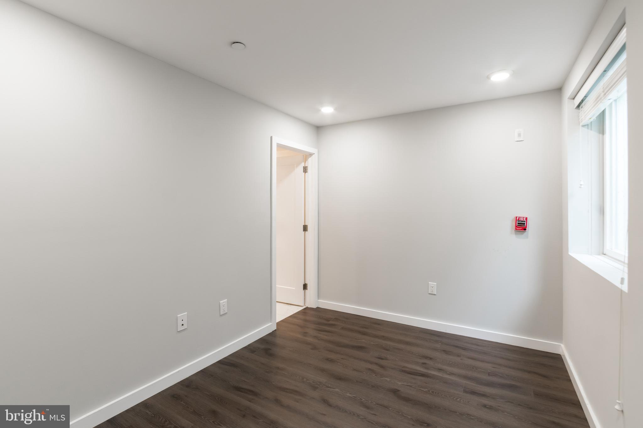 FAIRMOUNT - Residential Lease