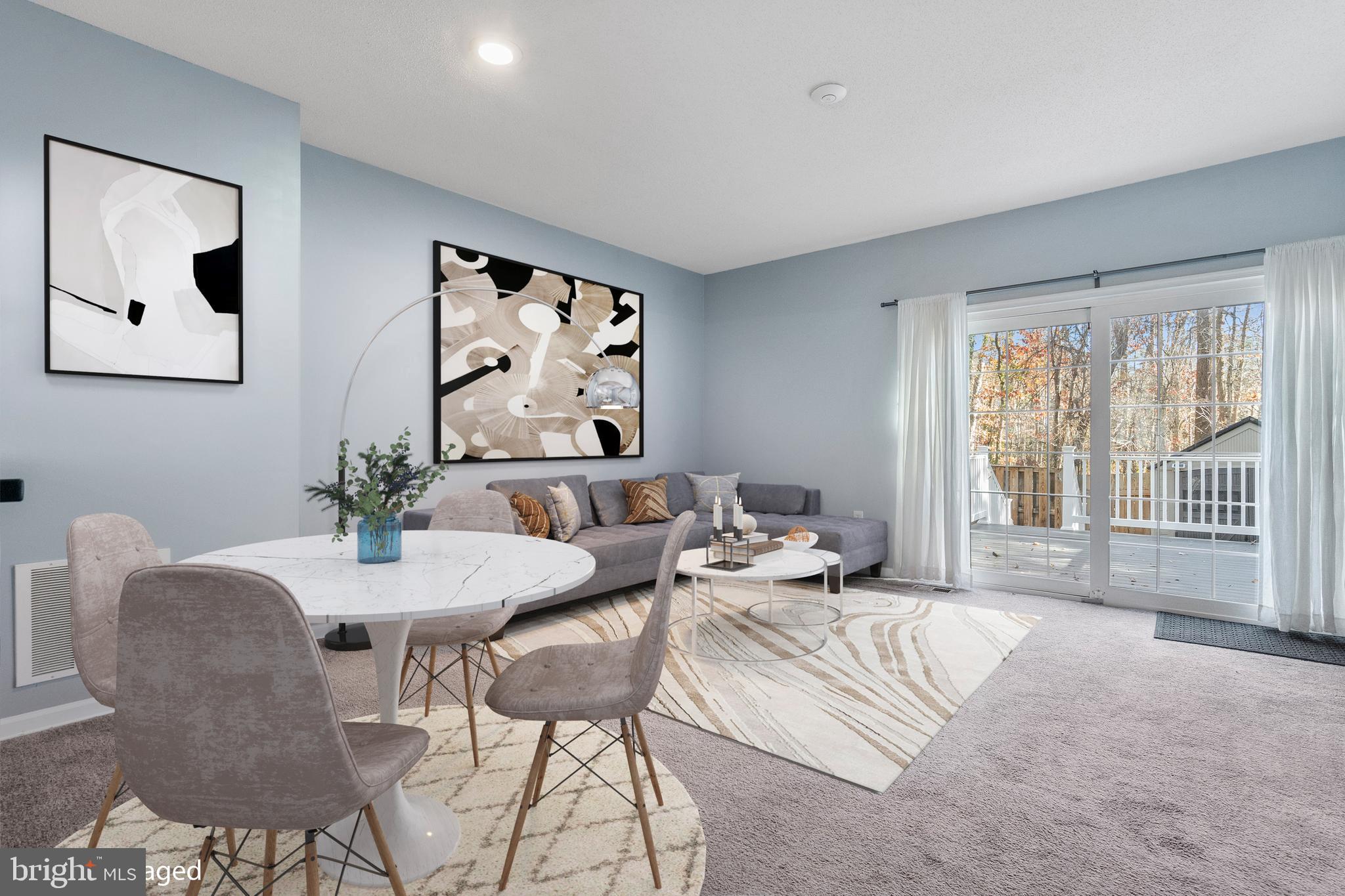 WOODSTONE - Residential