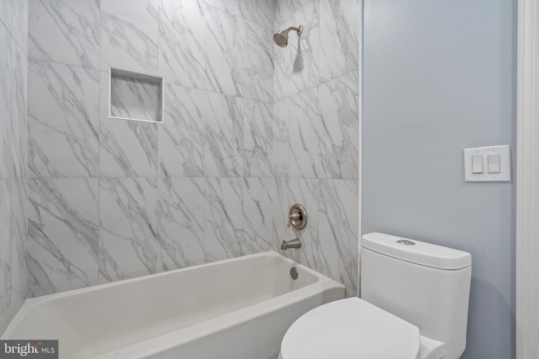 WOODSTONE - Residential
