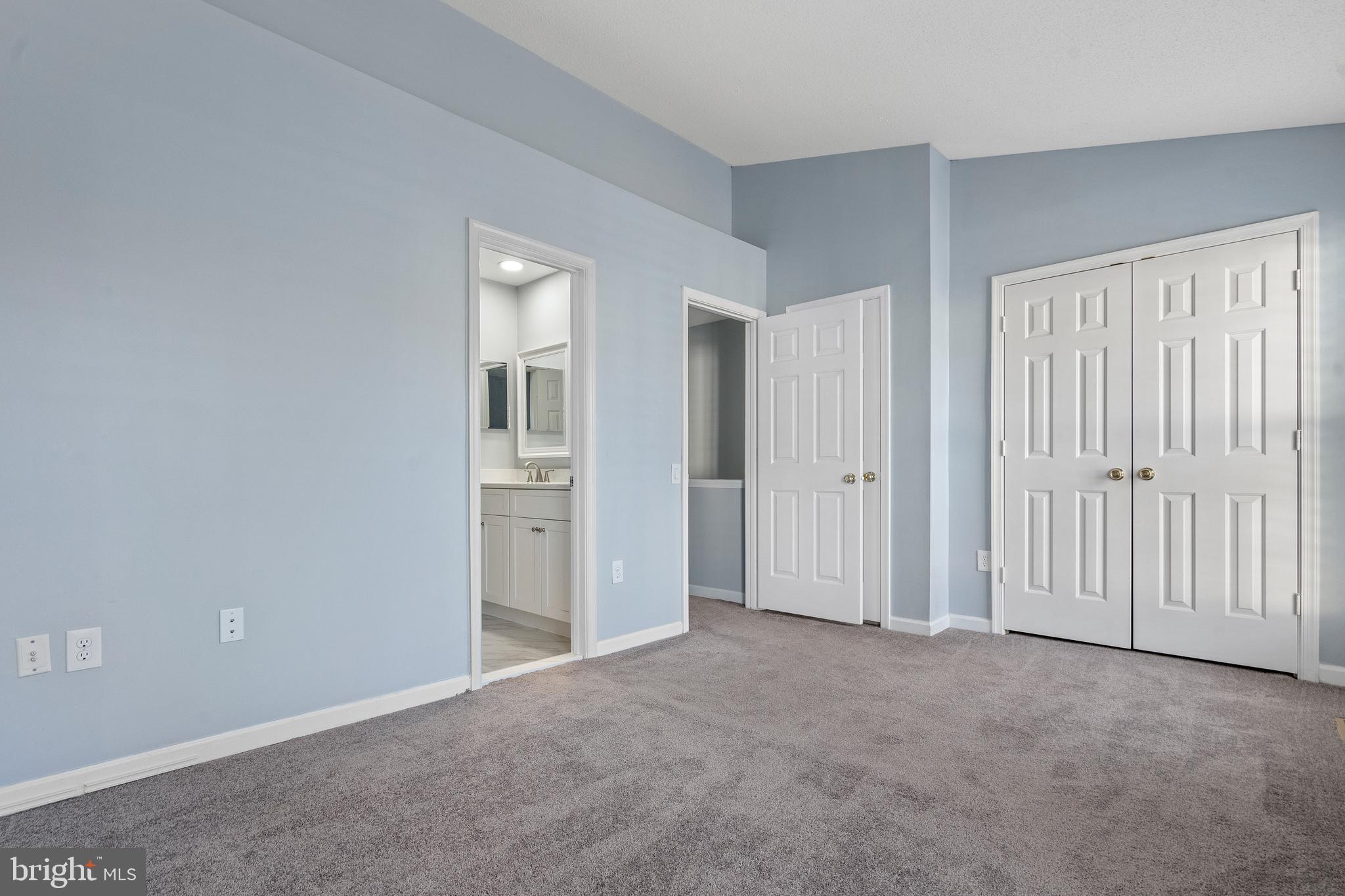 WOODSTONE - Residential
