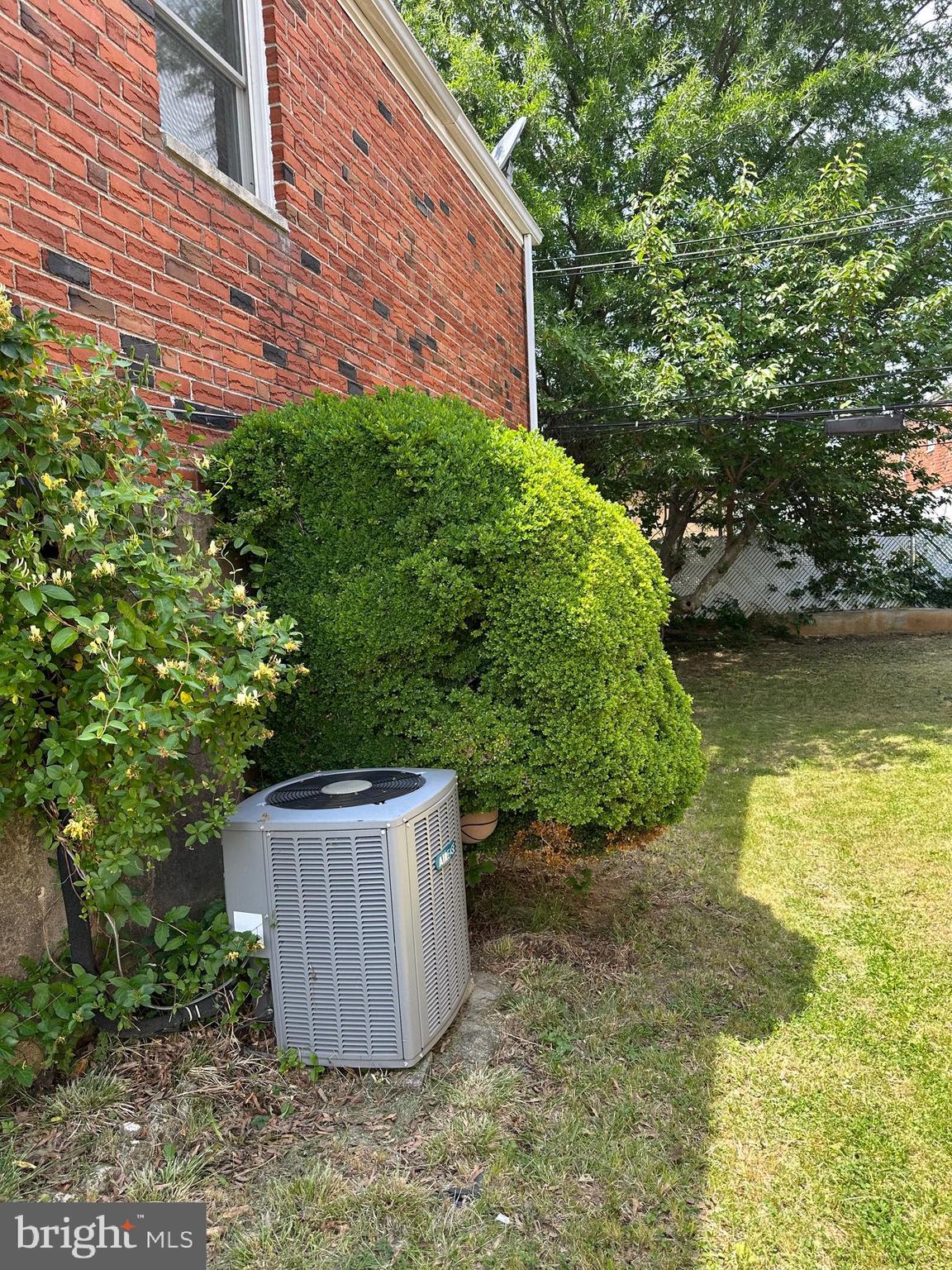 PHILADELPHIA (NORTHEAST) - Residential
