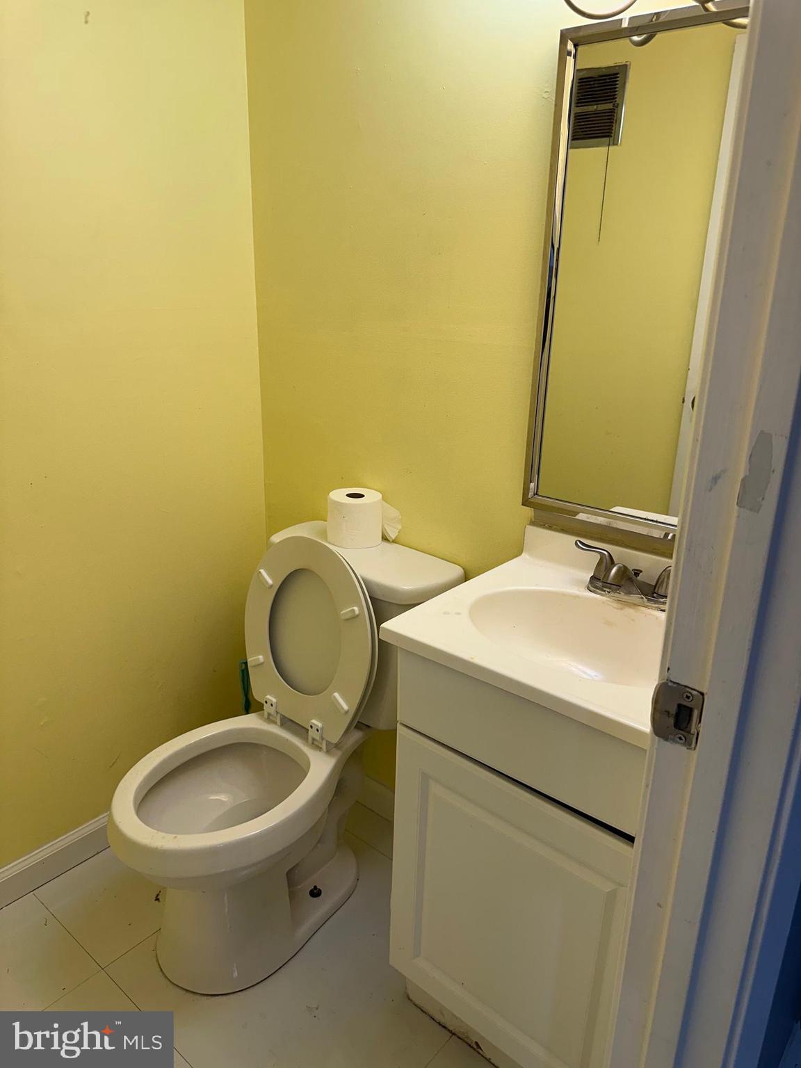 PHILADELPHIA (NORTHEAST) - Residential