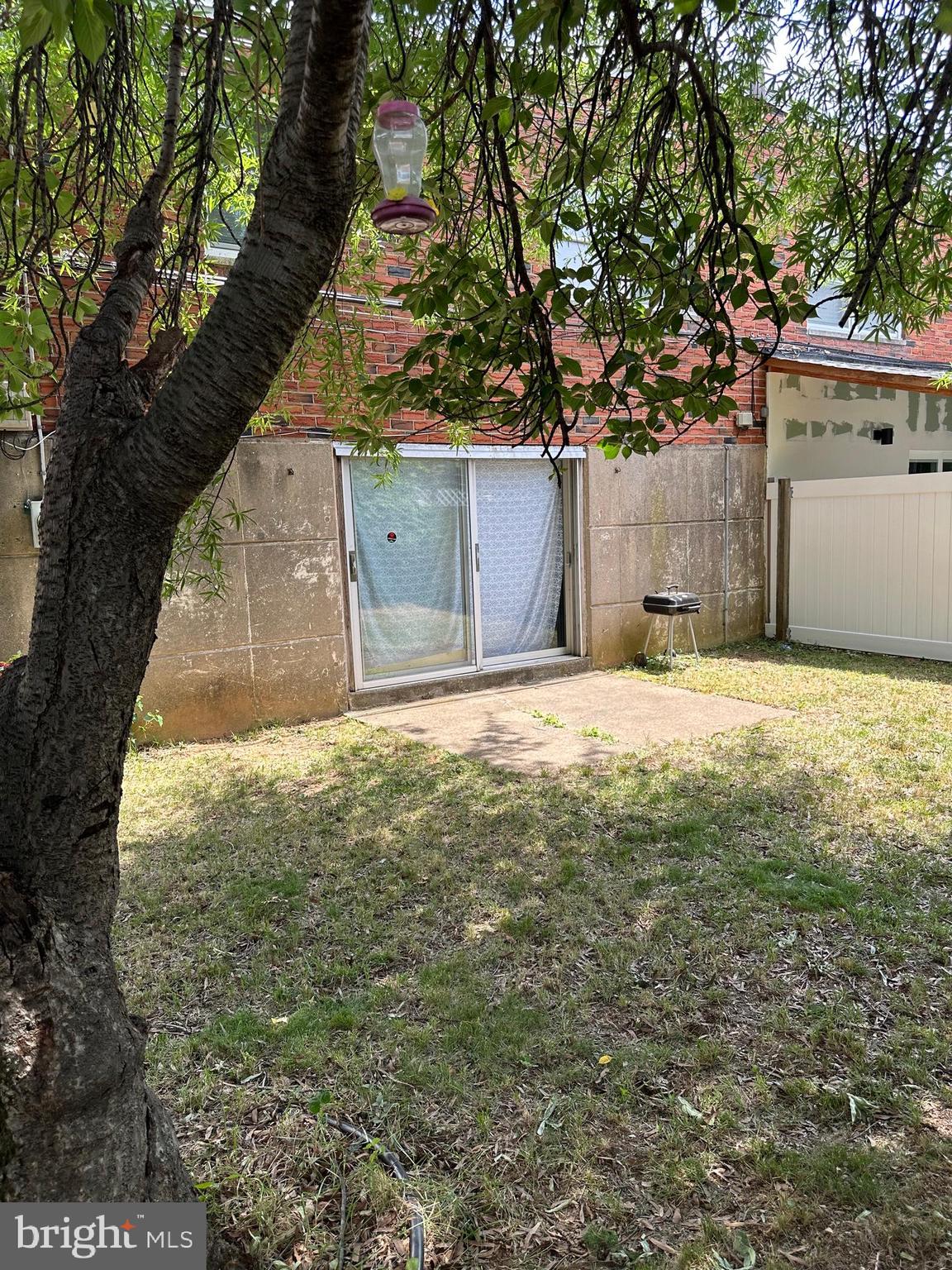 PHILADELPHIA (NORTHEAST) - Residential