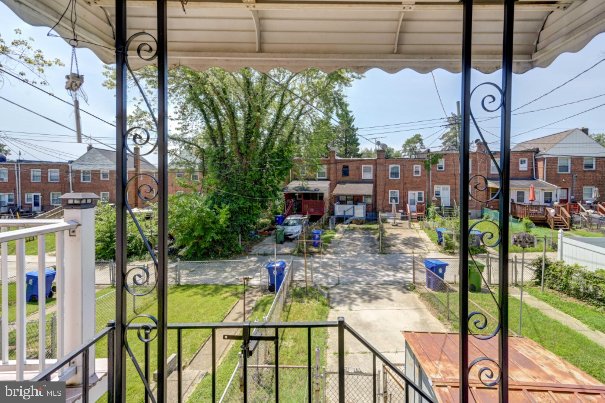 YALE HEIGHTS - Residential