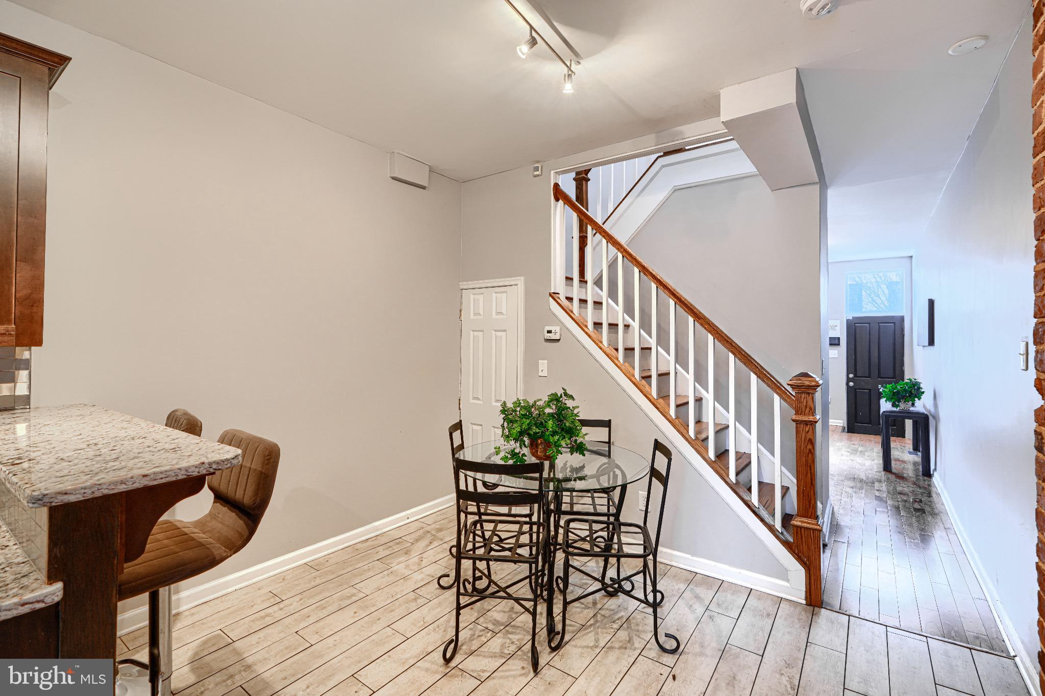 OLIVER - Residential