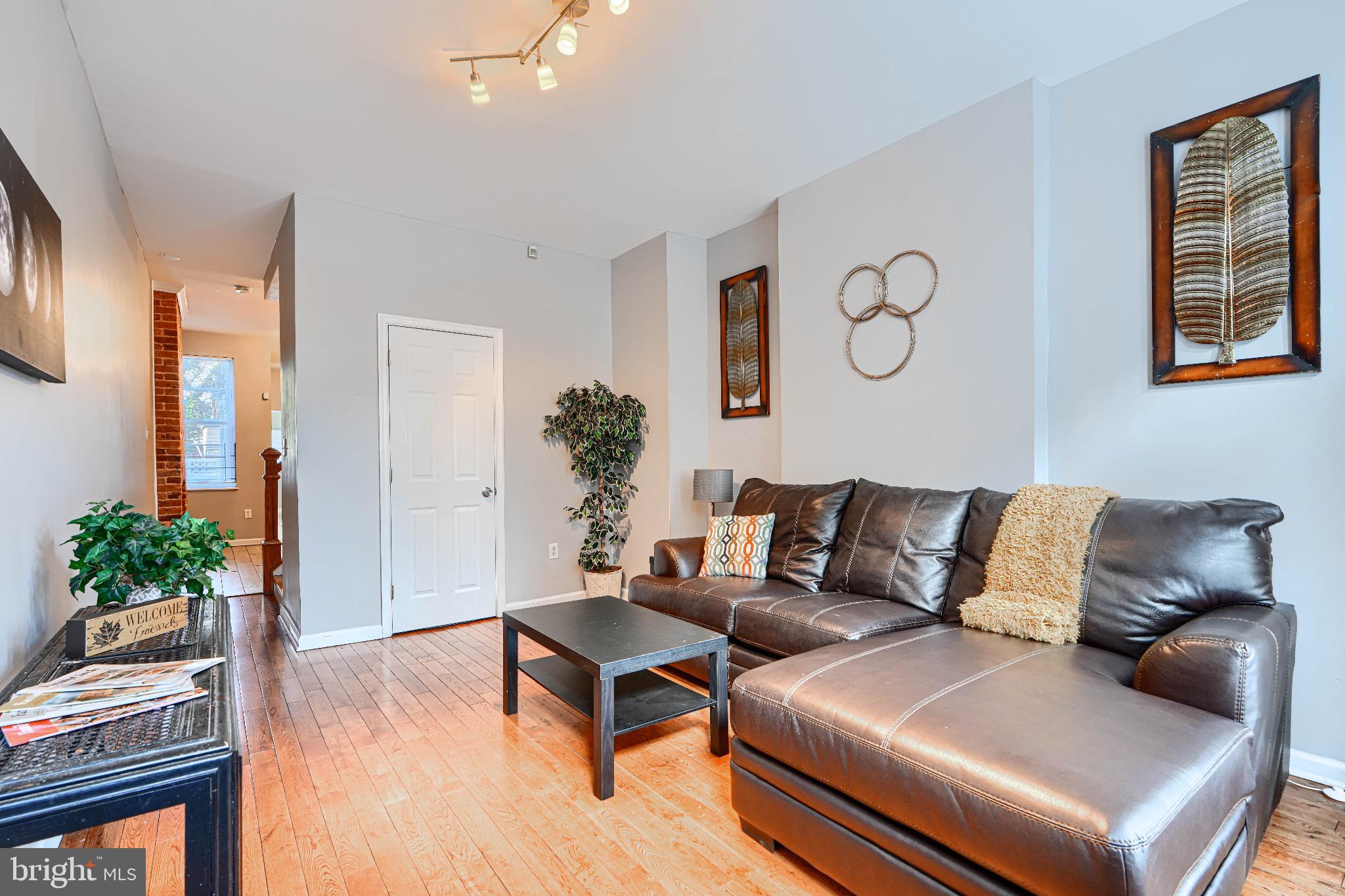 OLIVER - Residential