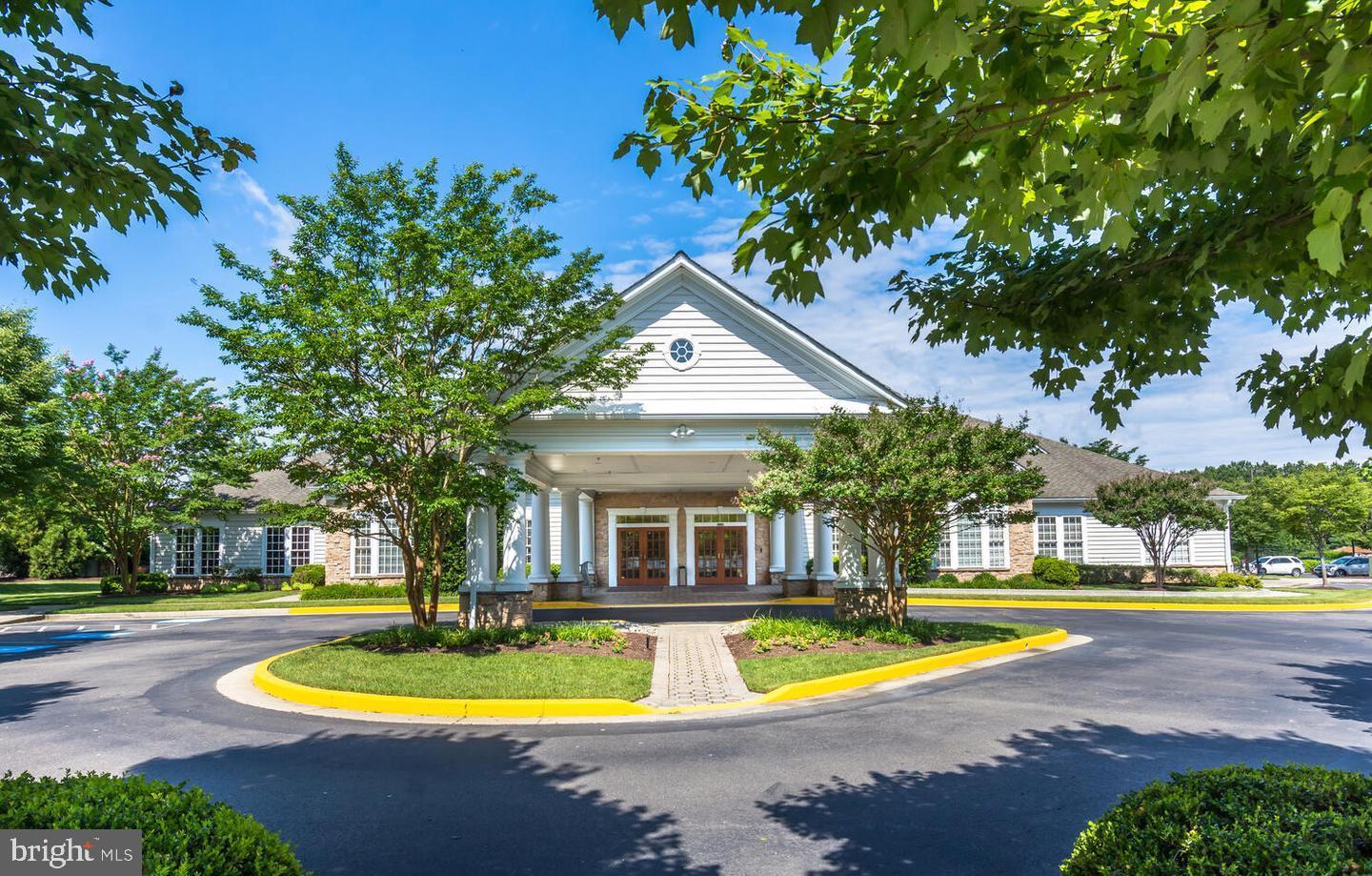 EASTON CLUB EAST - Residential