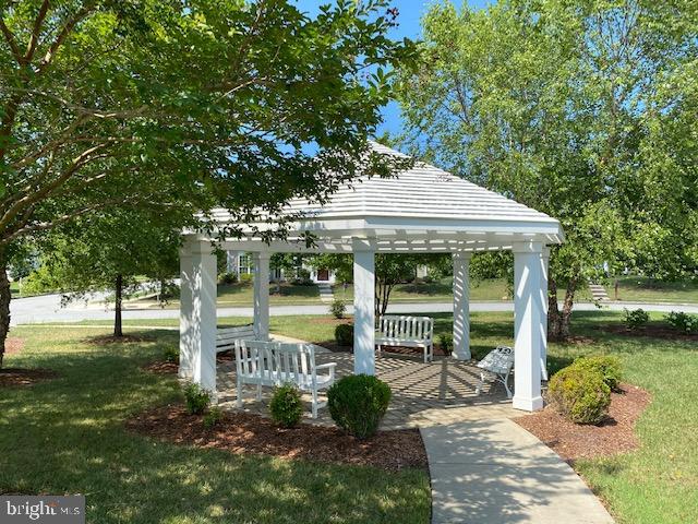 EASTON CLUB EAST - Residential