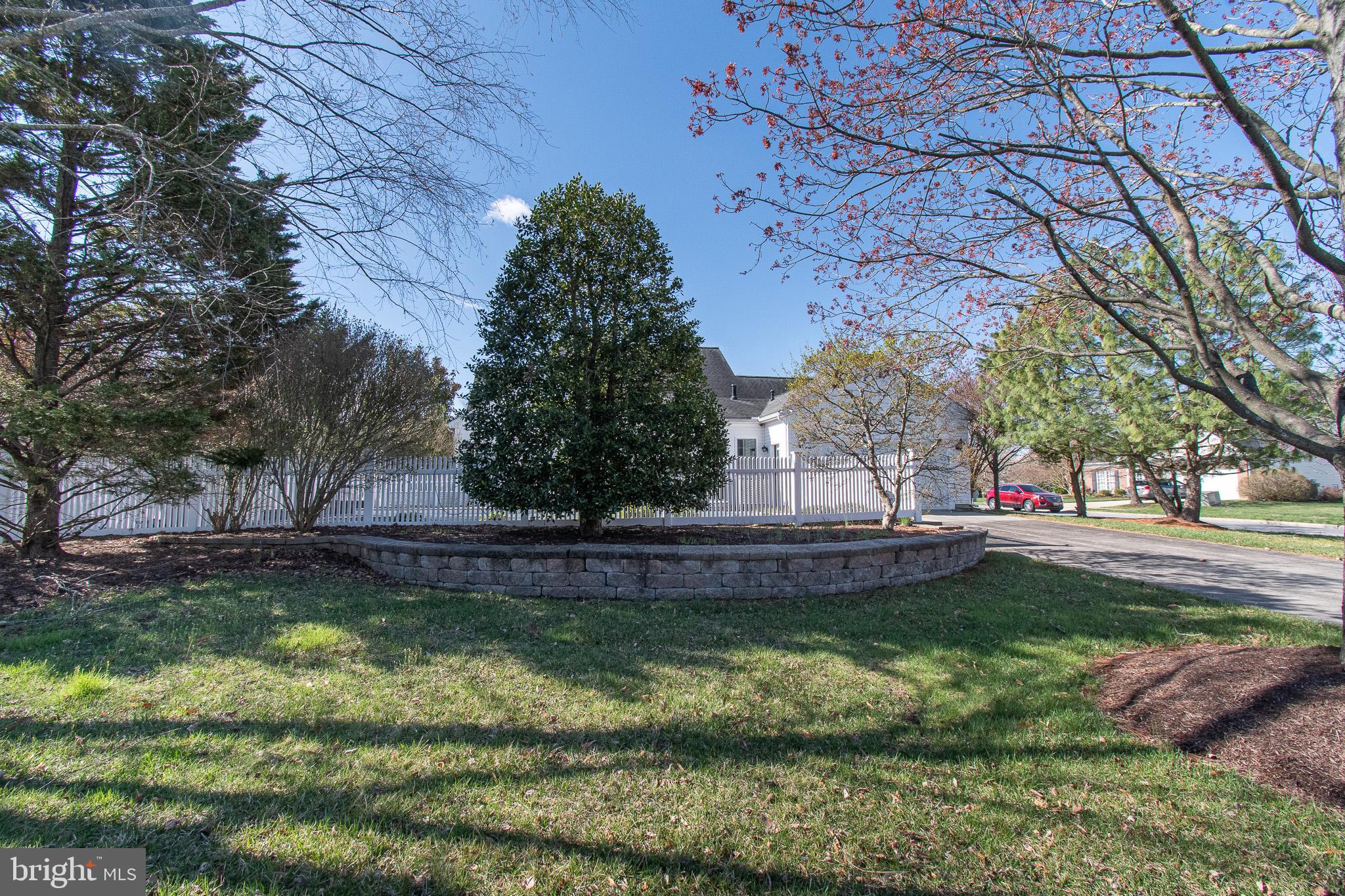 EASTON CLUB EAST - Residential