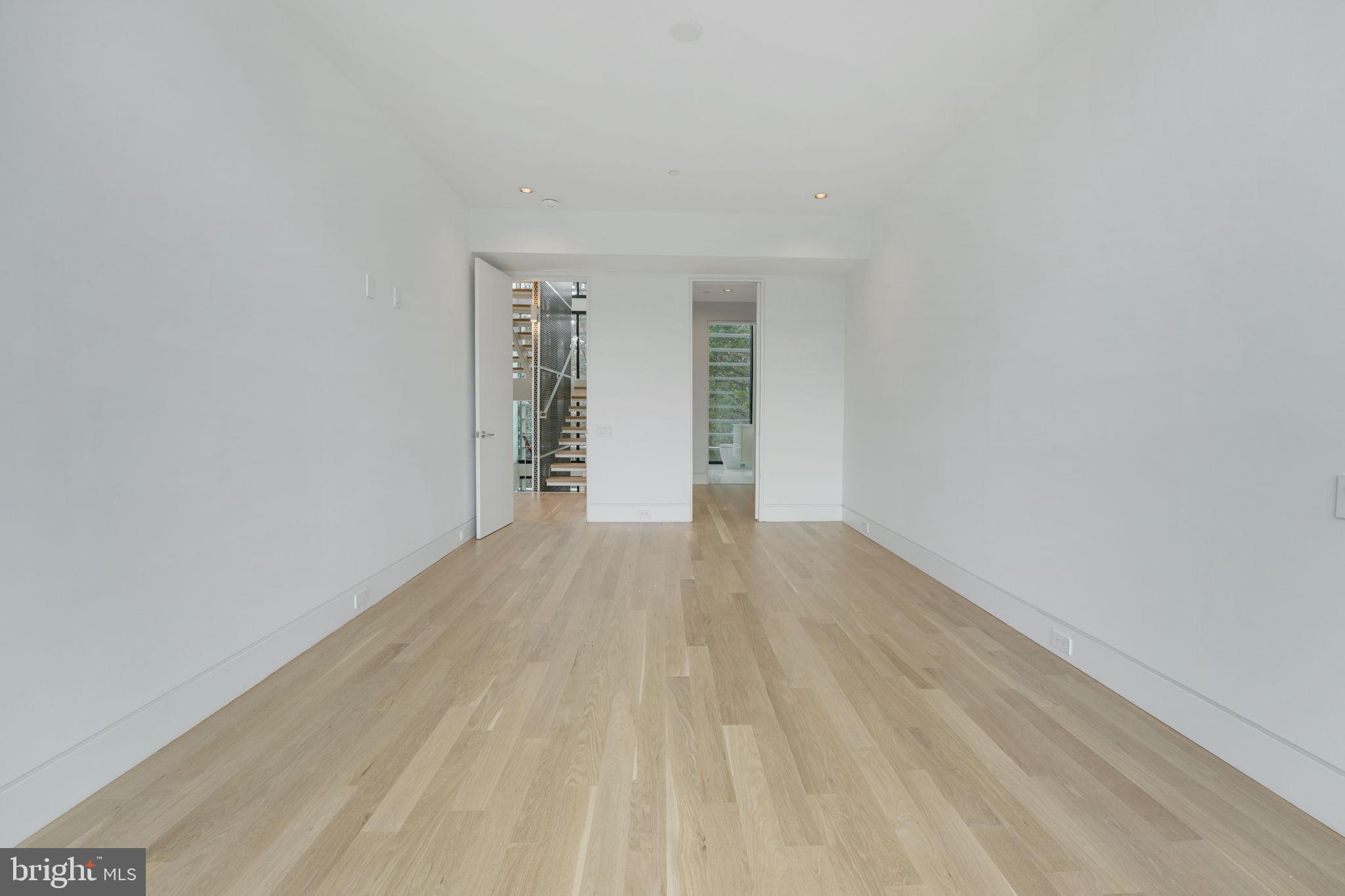 BURLEITH - Residential