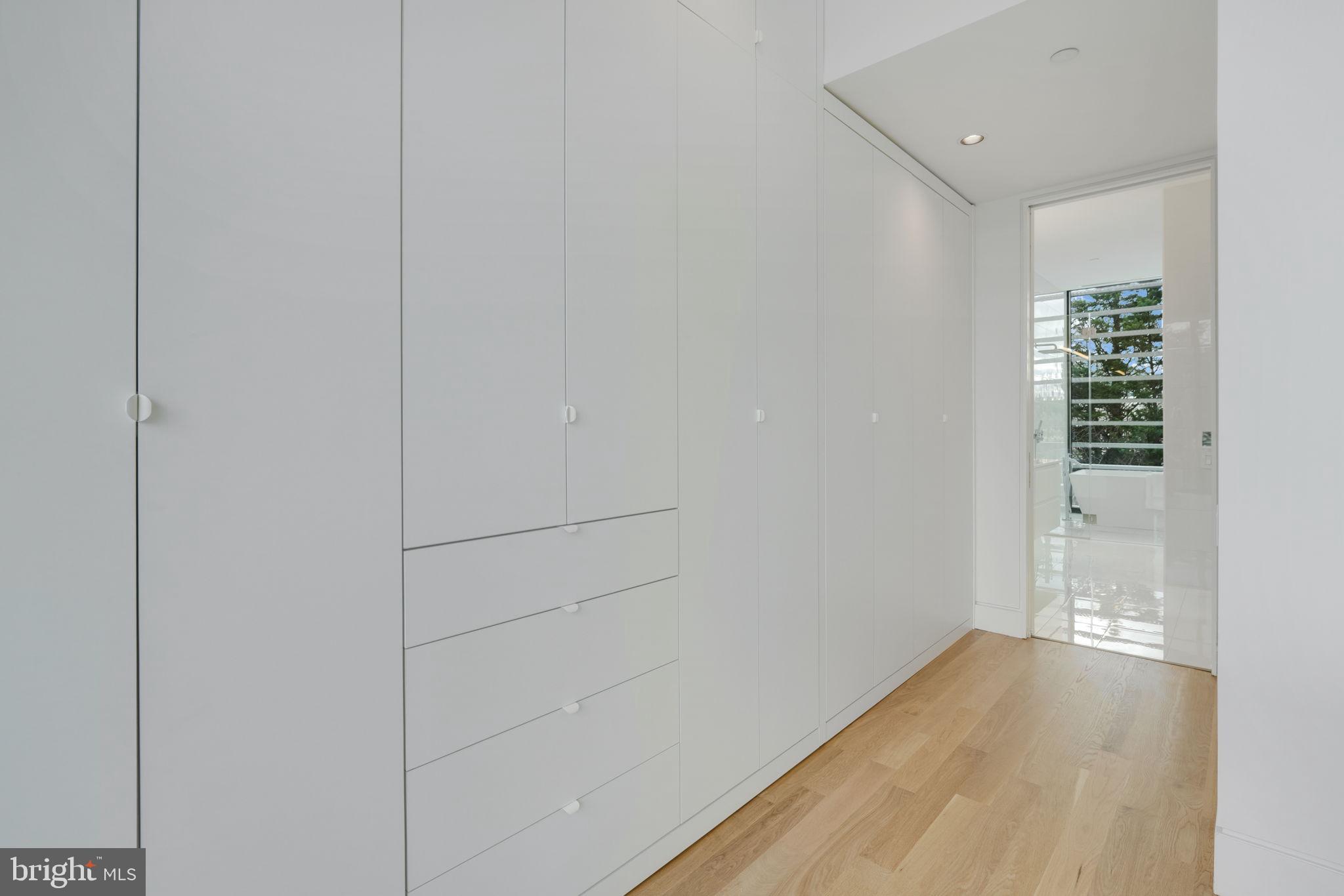BURLEITH - Residential