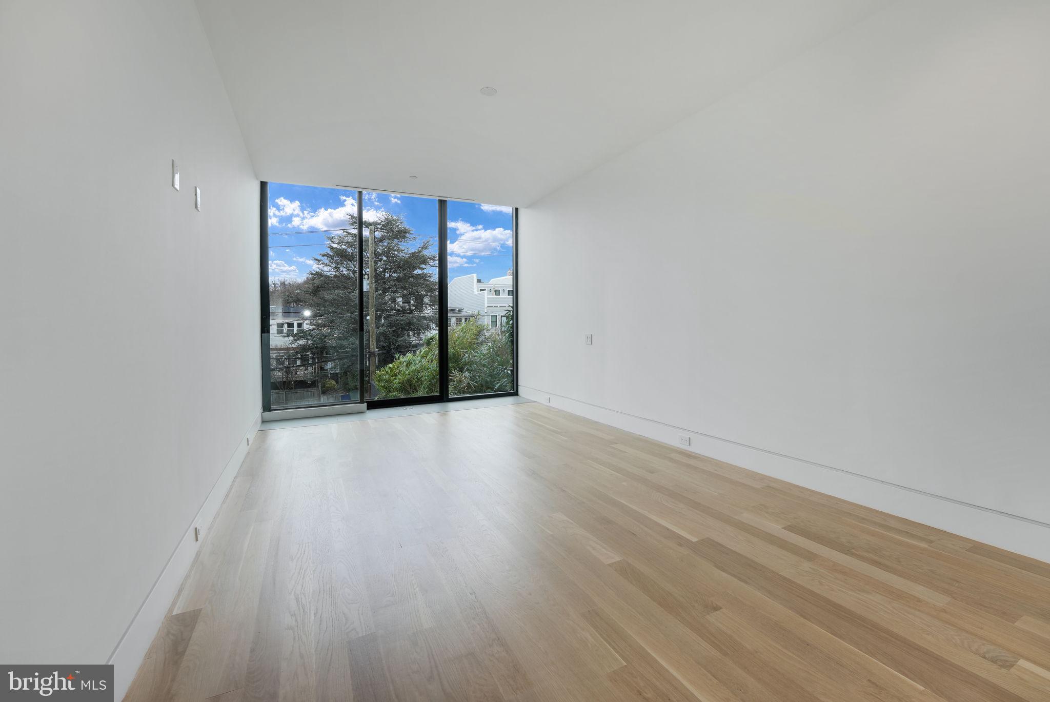 BURLEITH - Residential
