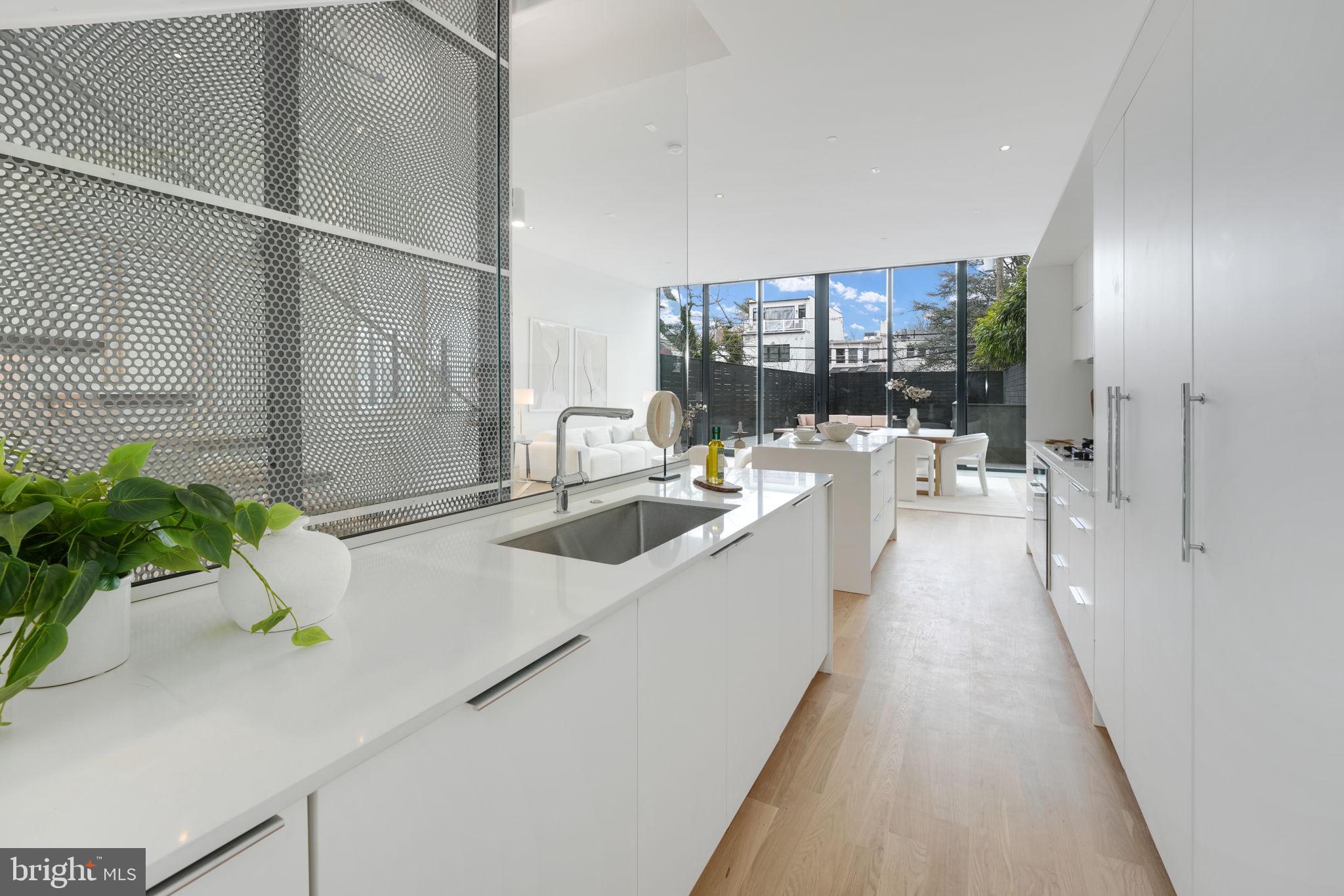 BURLEITH - Residential