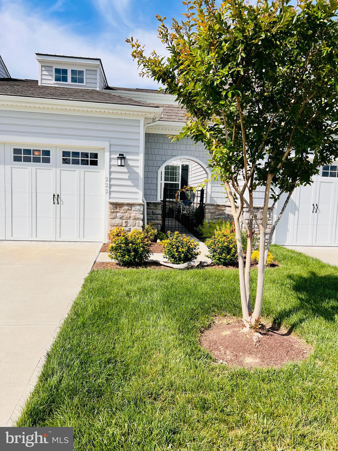BAY BRIDGE COVE - Residential