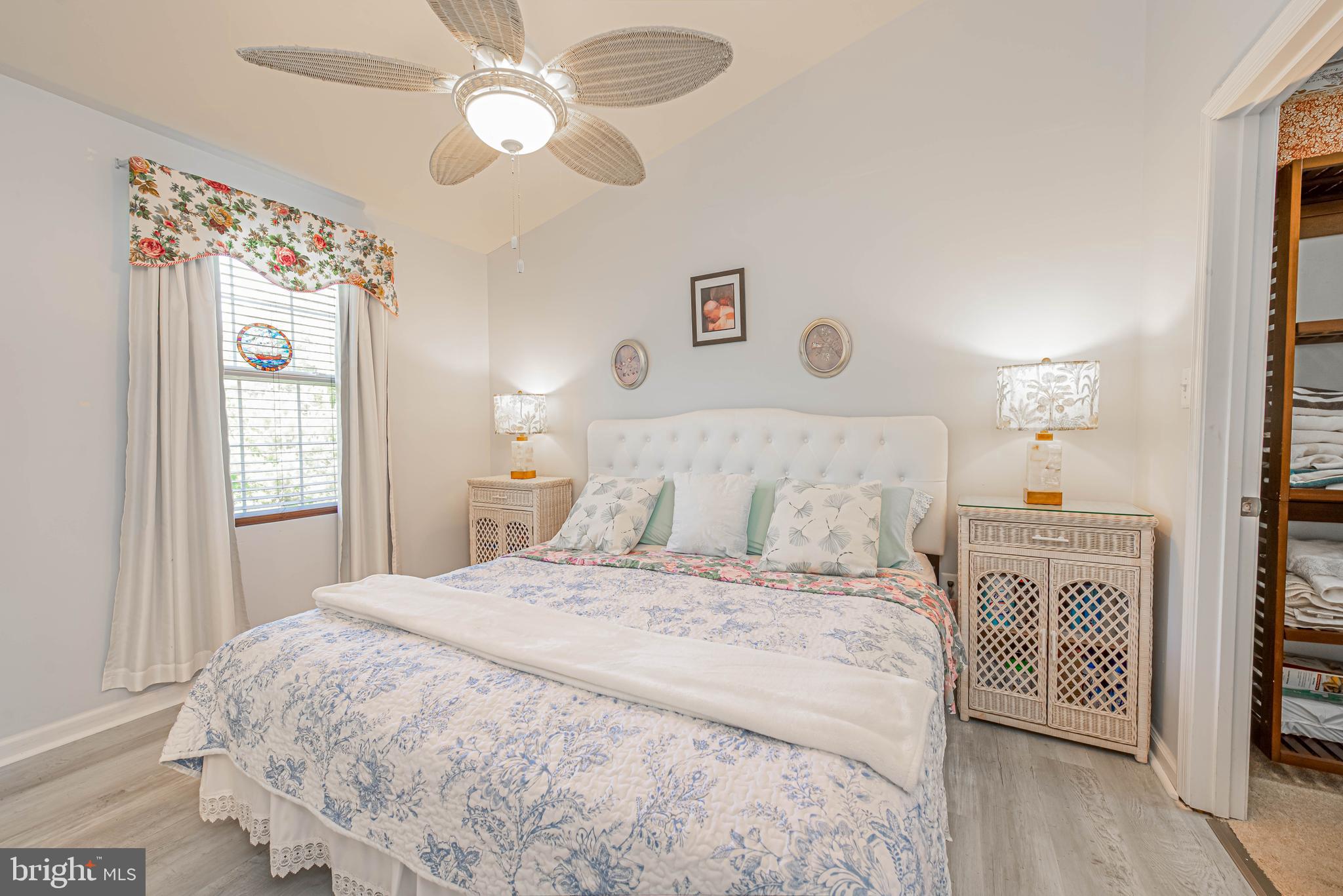 PLANTATION LAKES - Residential