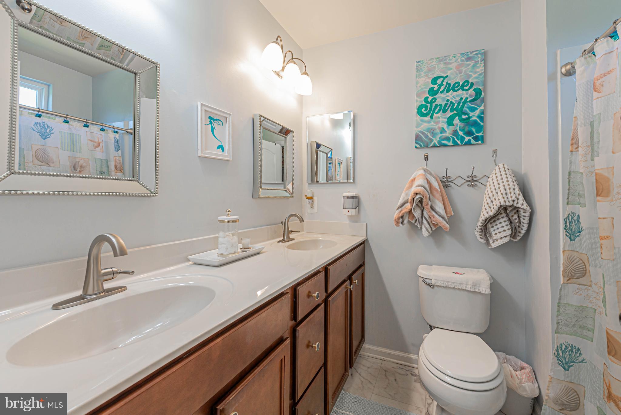 PLANTATION LAKES - Residential