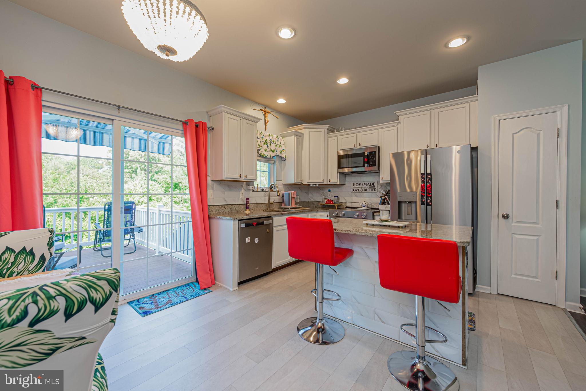 PLANTATION LAKES - Residential