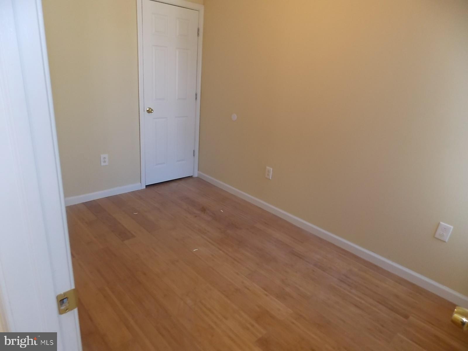 MILL CREEK - Residential