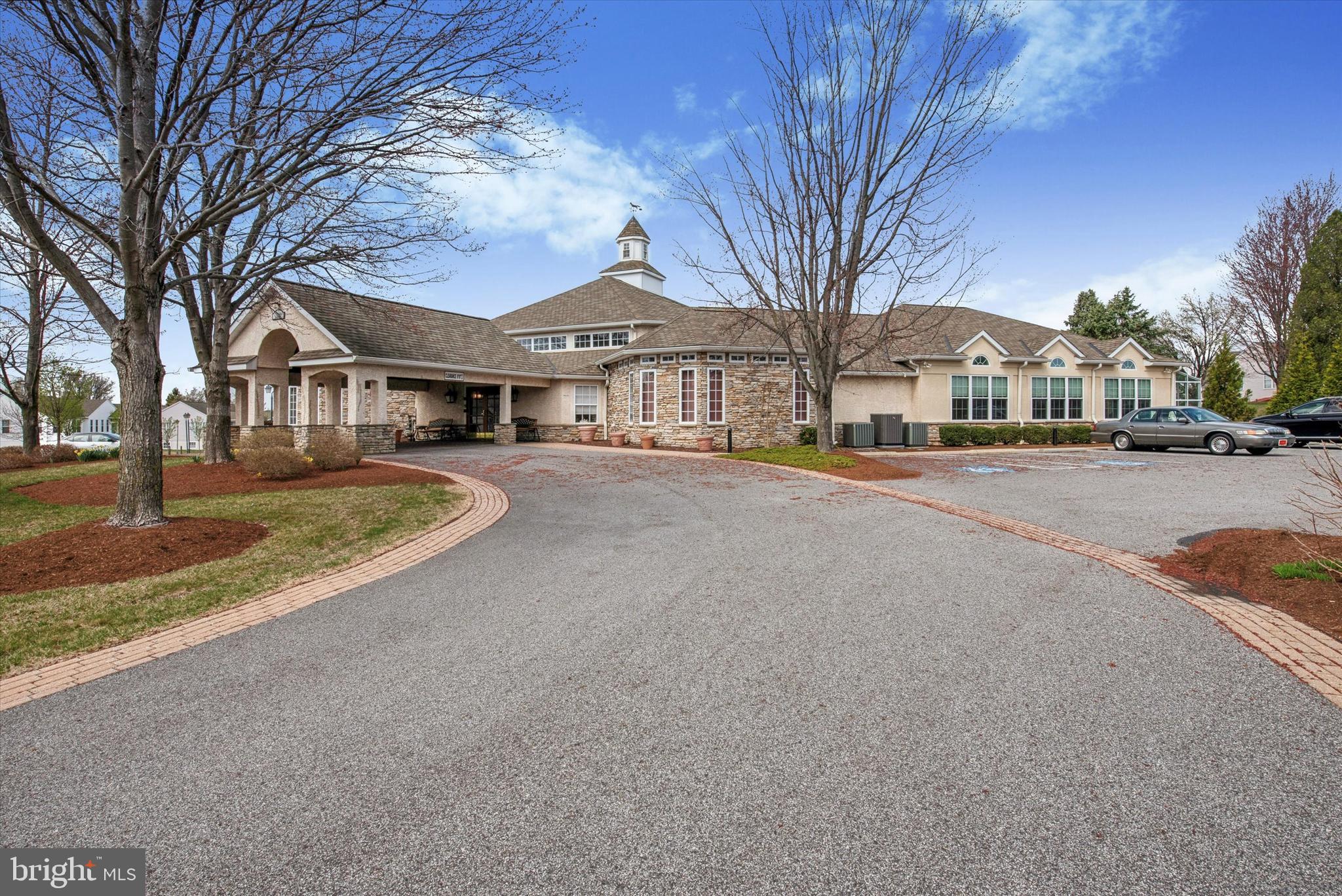 FOX HILL FARM - Residential