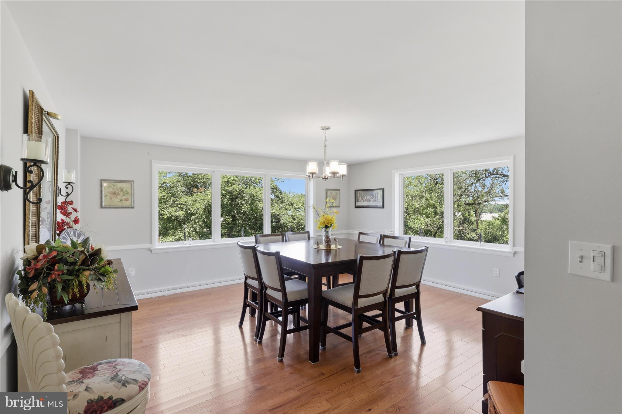 GROVE HILL - Residential