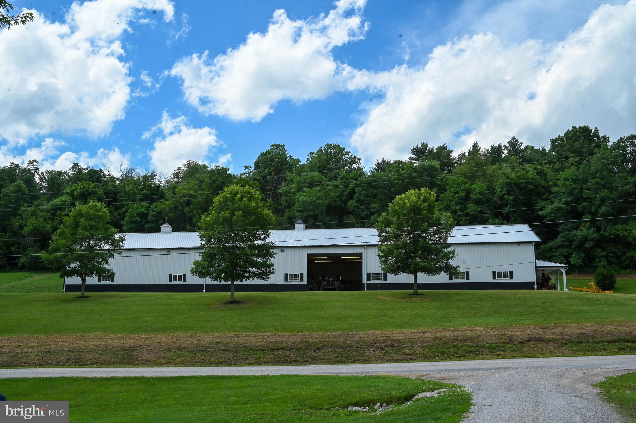 CODORUS TWP - Farm