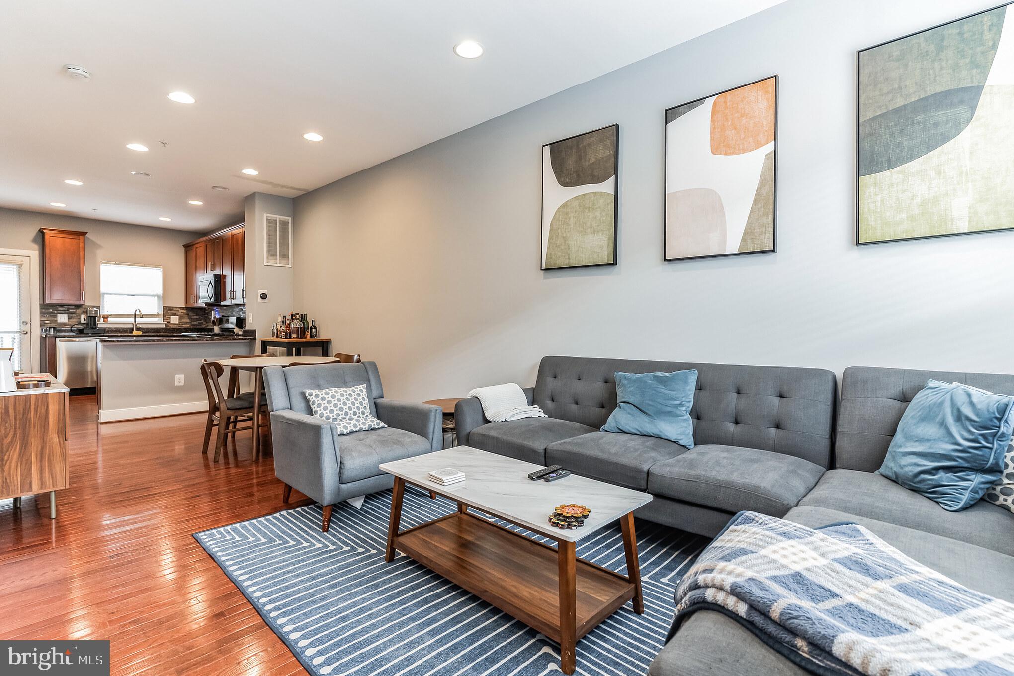EYA ARTS DISTRICT - Residential