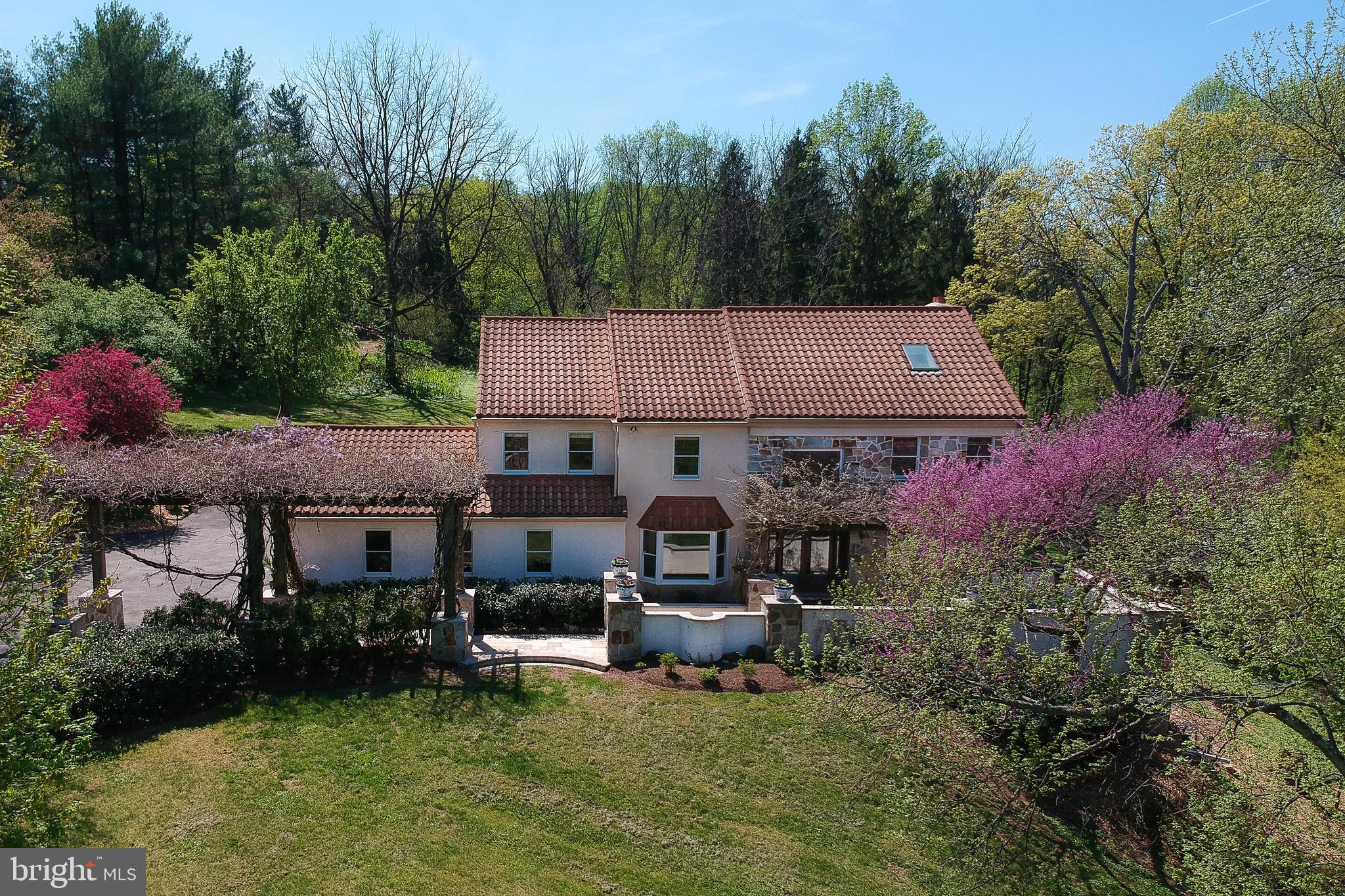 MIQUON - Residential