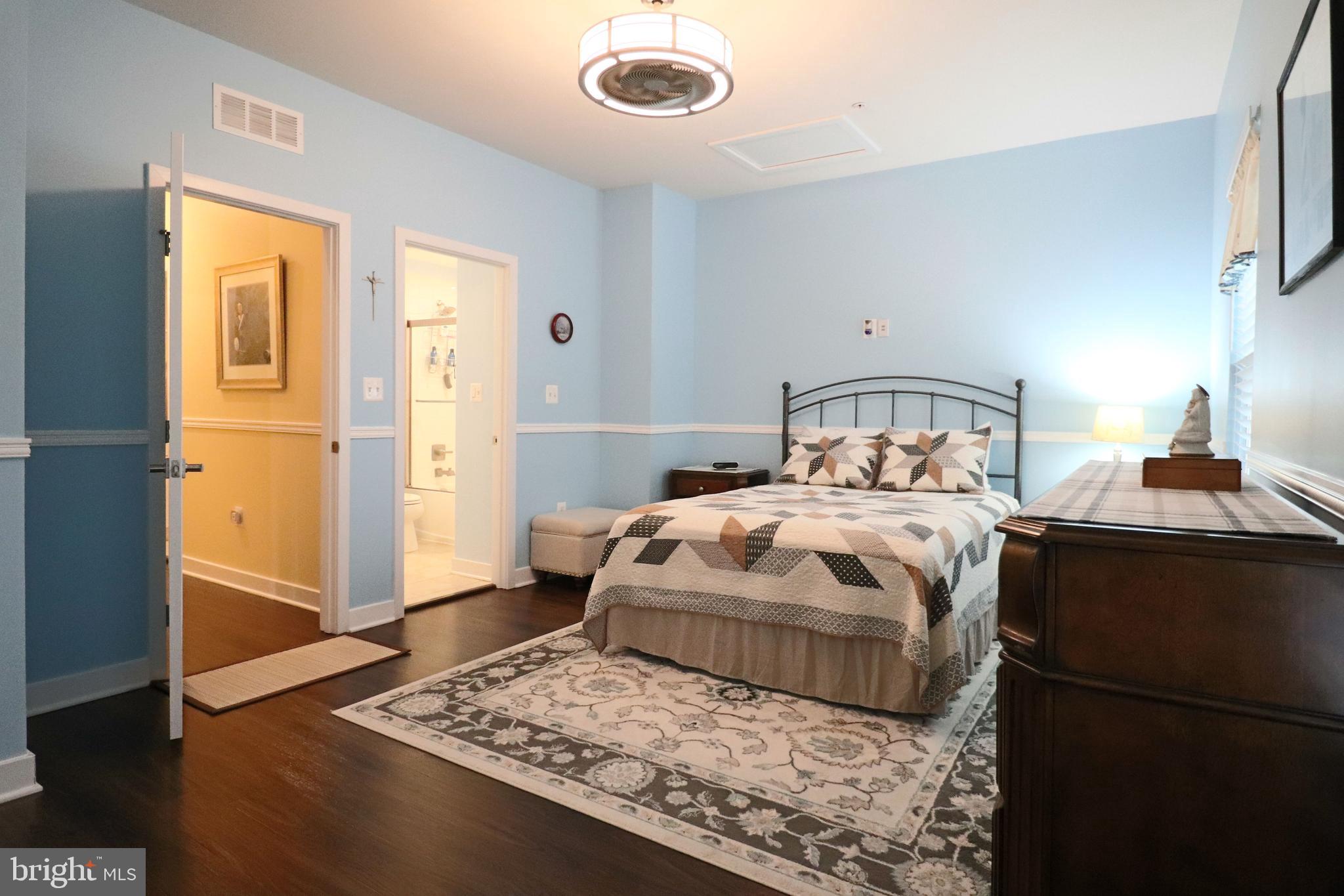 AVONDALE GROVE - Residential