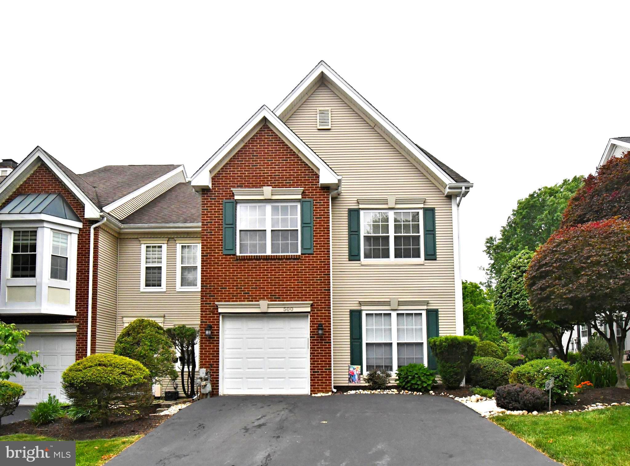 WINNERS CIRCLE - Residential