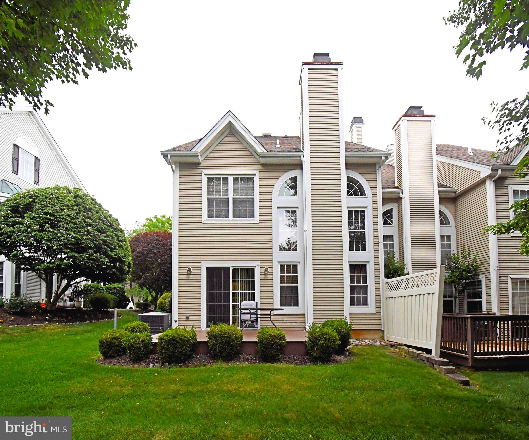 WINNERS CIRCLE - Residential