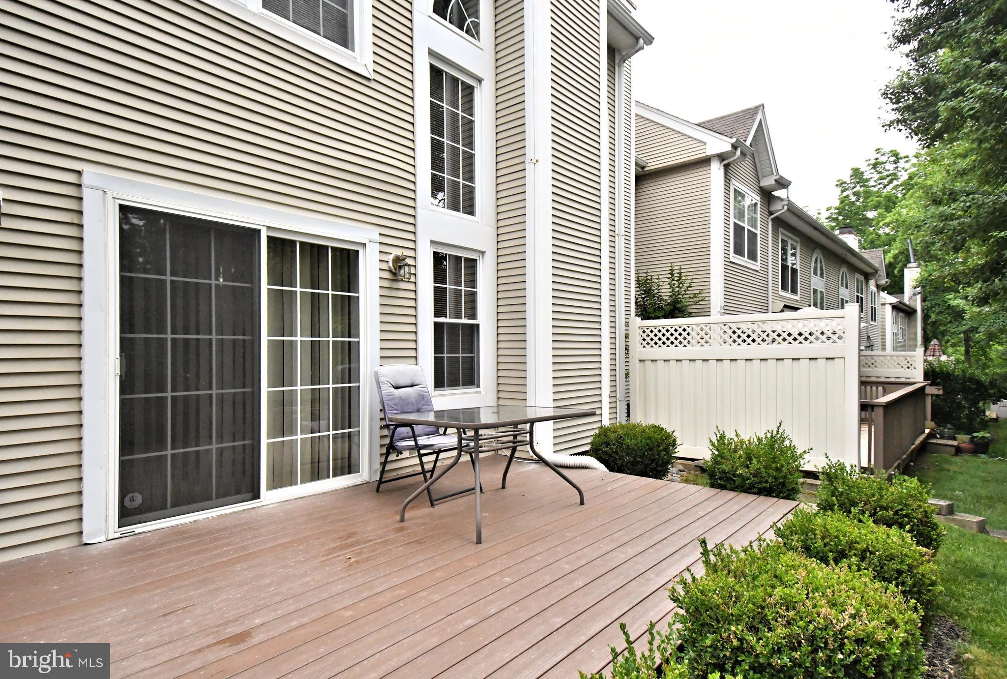 WINNERS CIRCLE - Residential