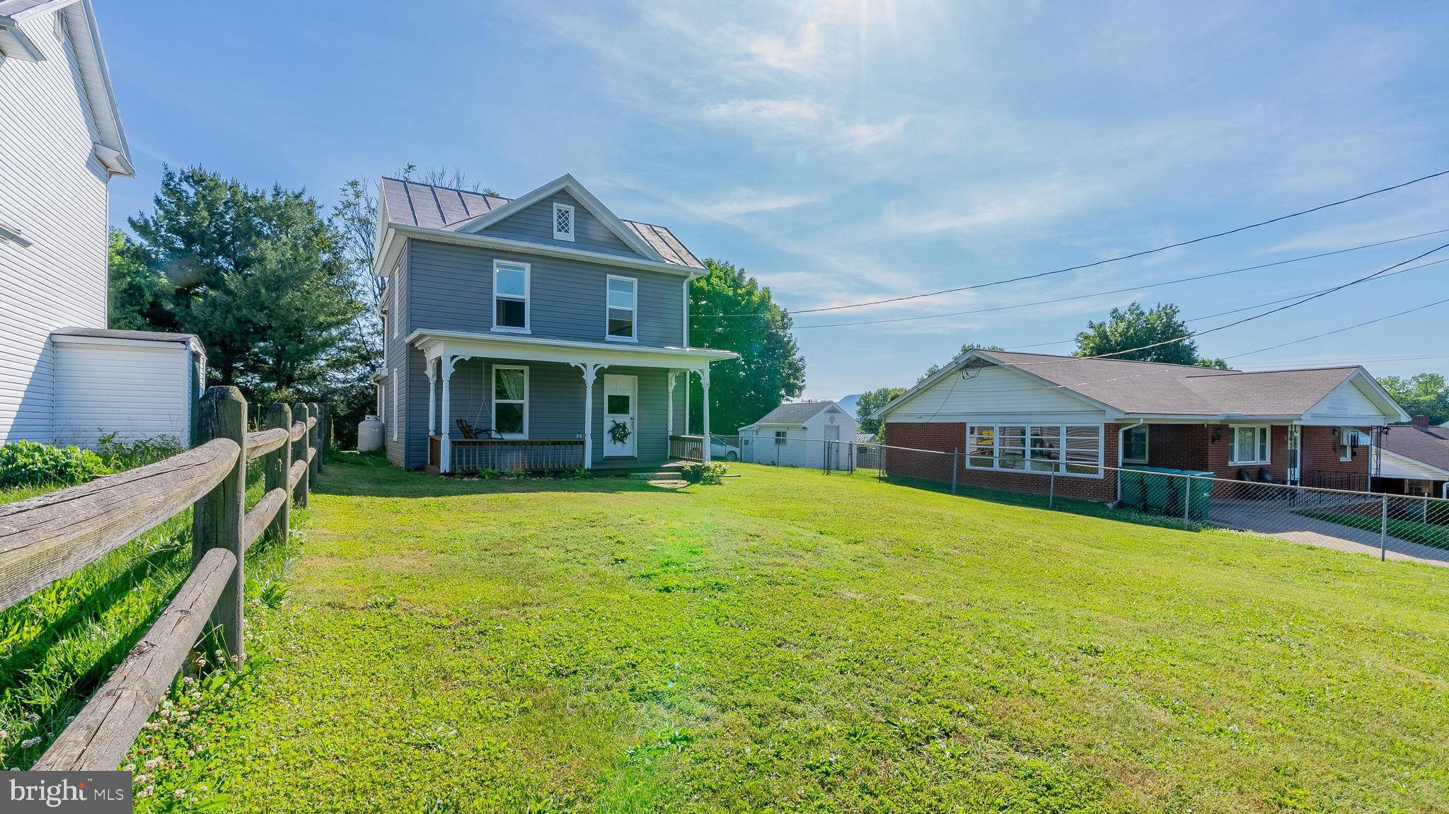 TOWN OF LURAY - Residential