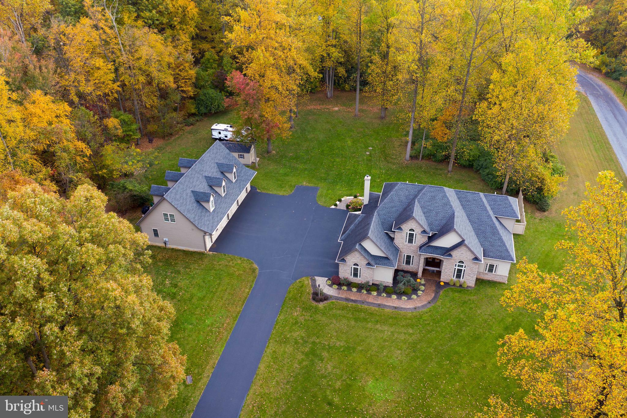 WINDING WAY ESTATES - Residential
