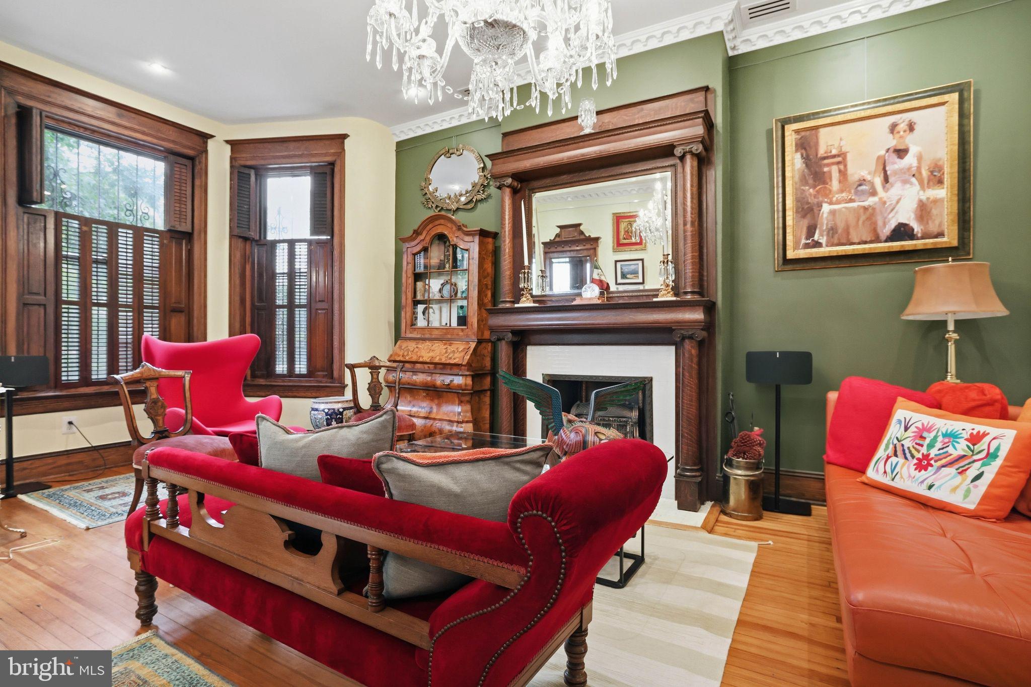 BLOOMINGDALE - Residential