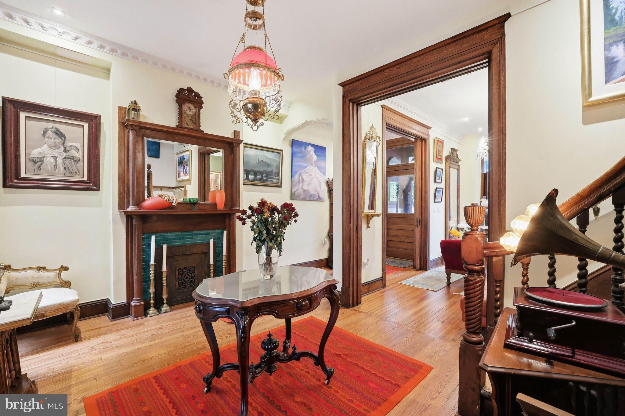BLOOMINGDALE - Residential