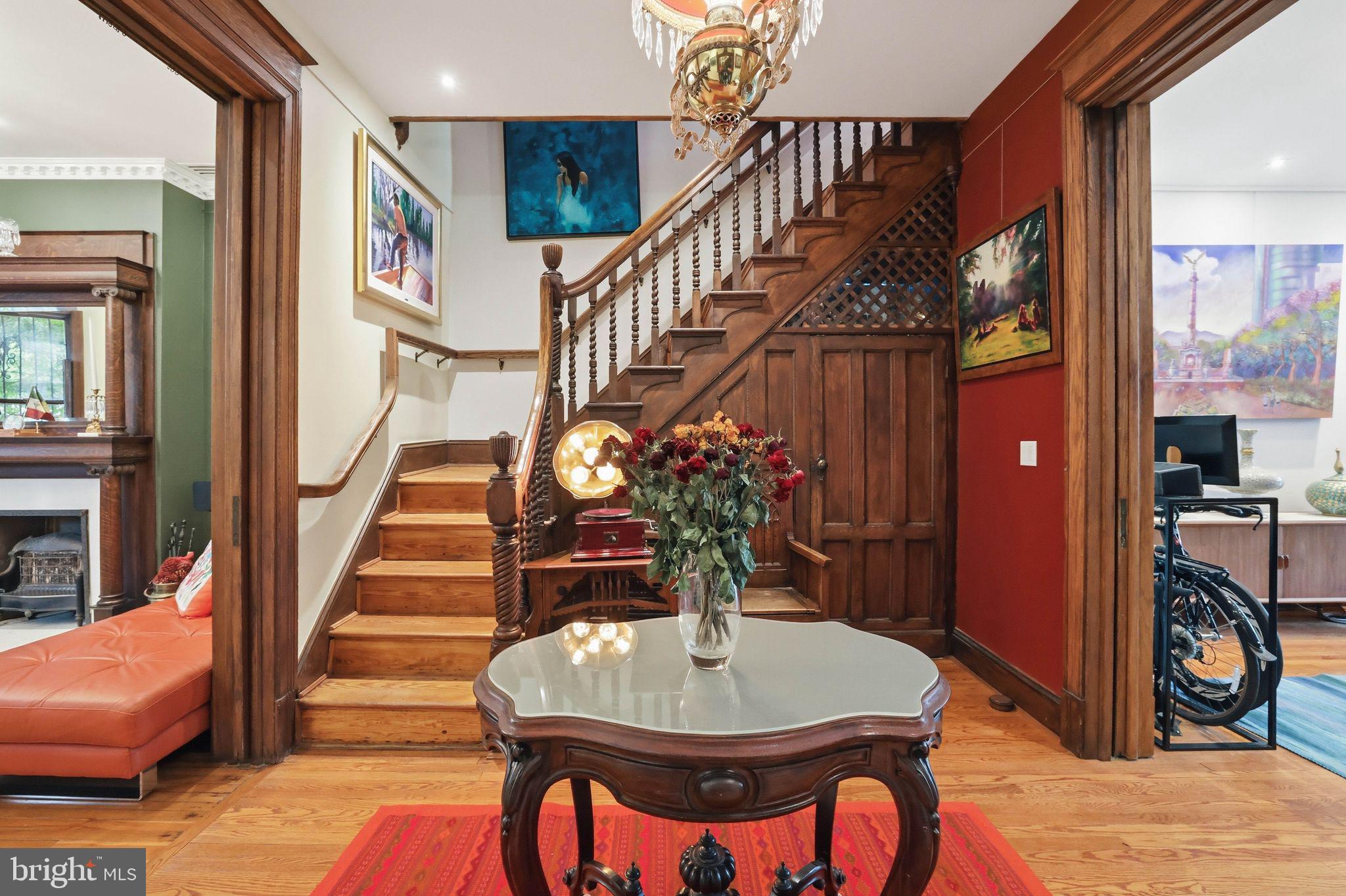 BLOOMINGDALE - Residential