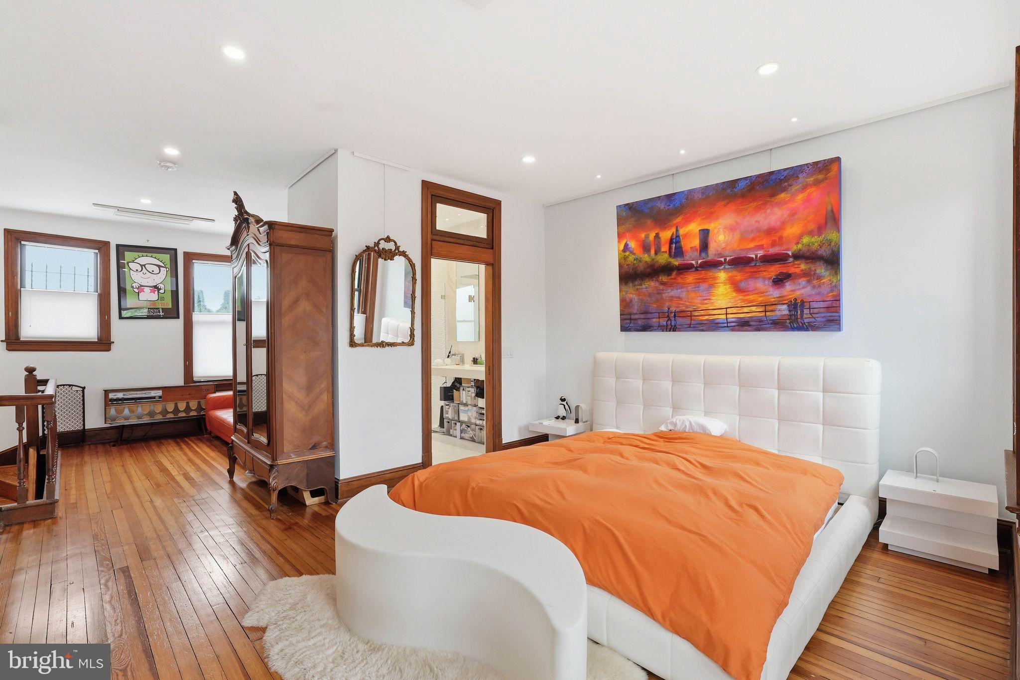 BLOOMINGDALE - Residential