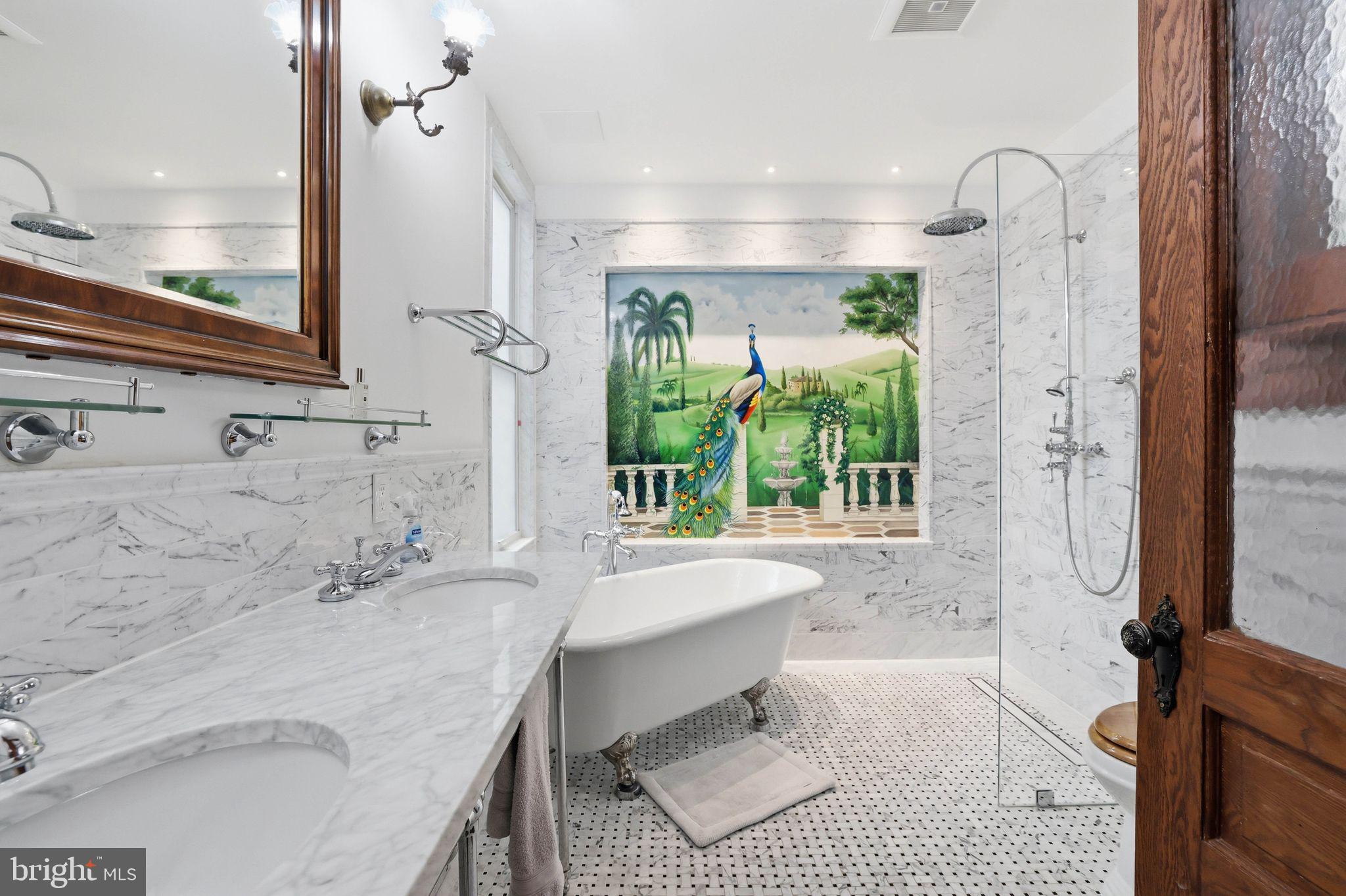 BLOOMINGDALE - Residential
