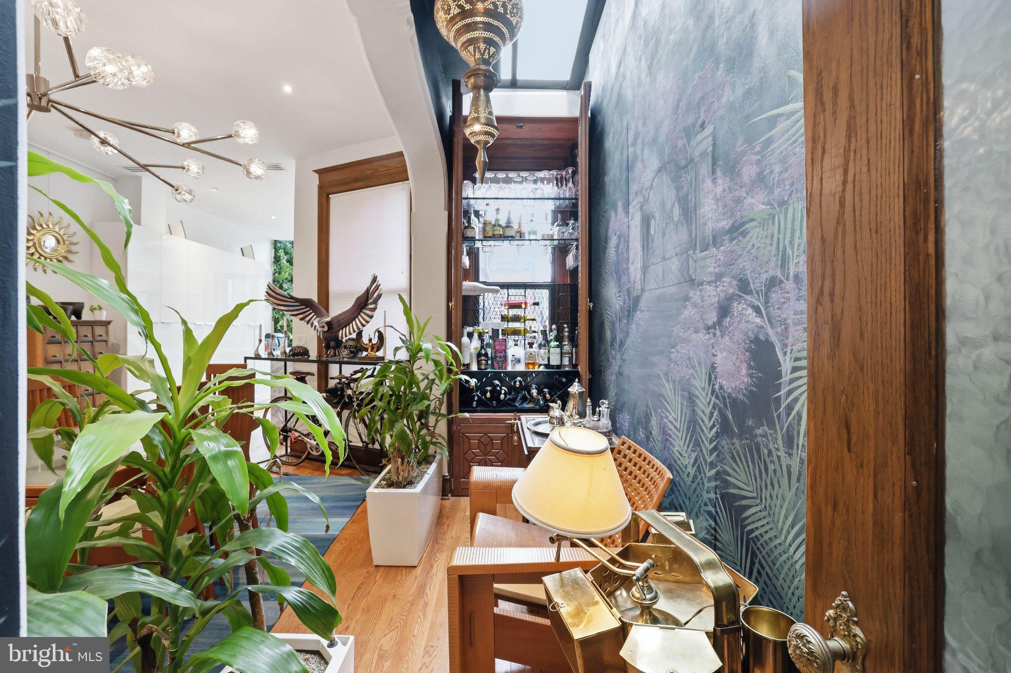 BLOOMINGDALE - Residential