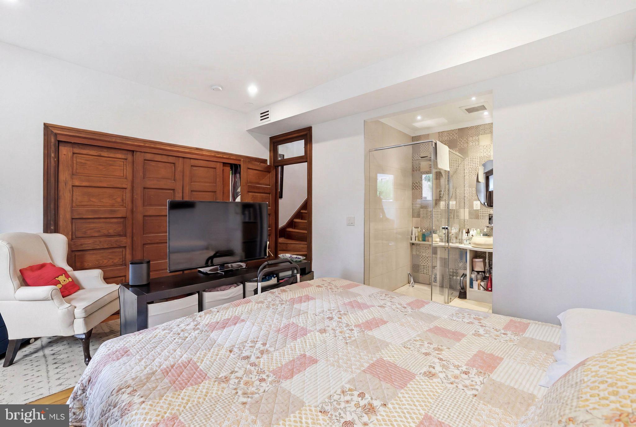 BLOOMINGDALE - Residential