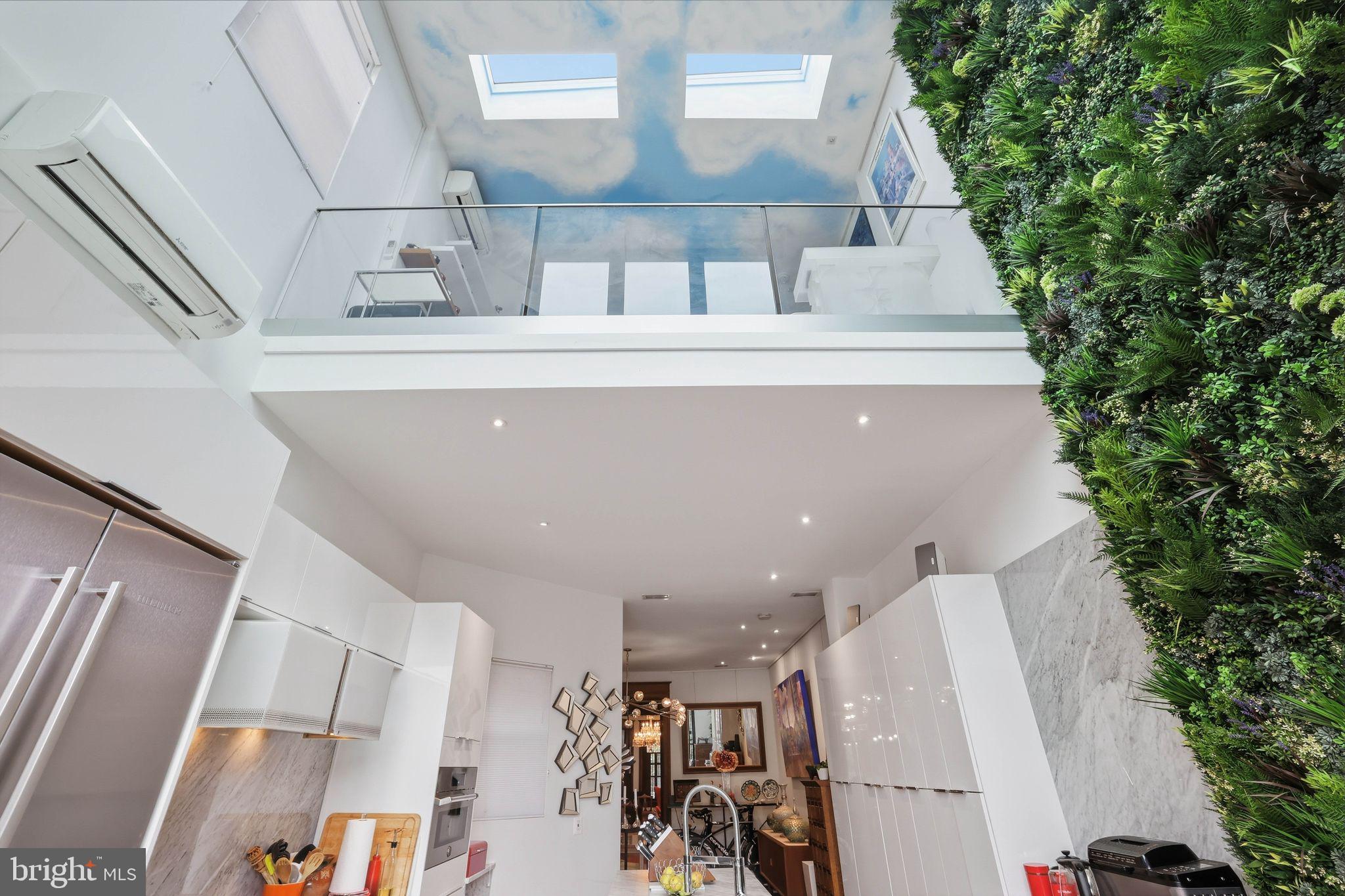 BLOOMINGDALE - Residential