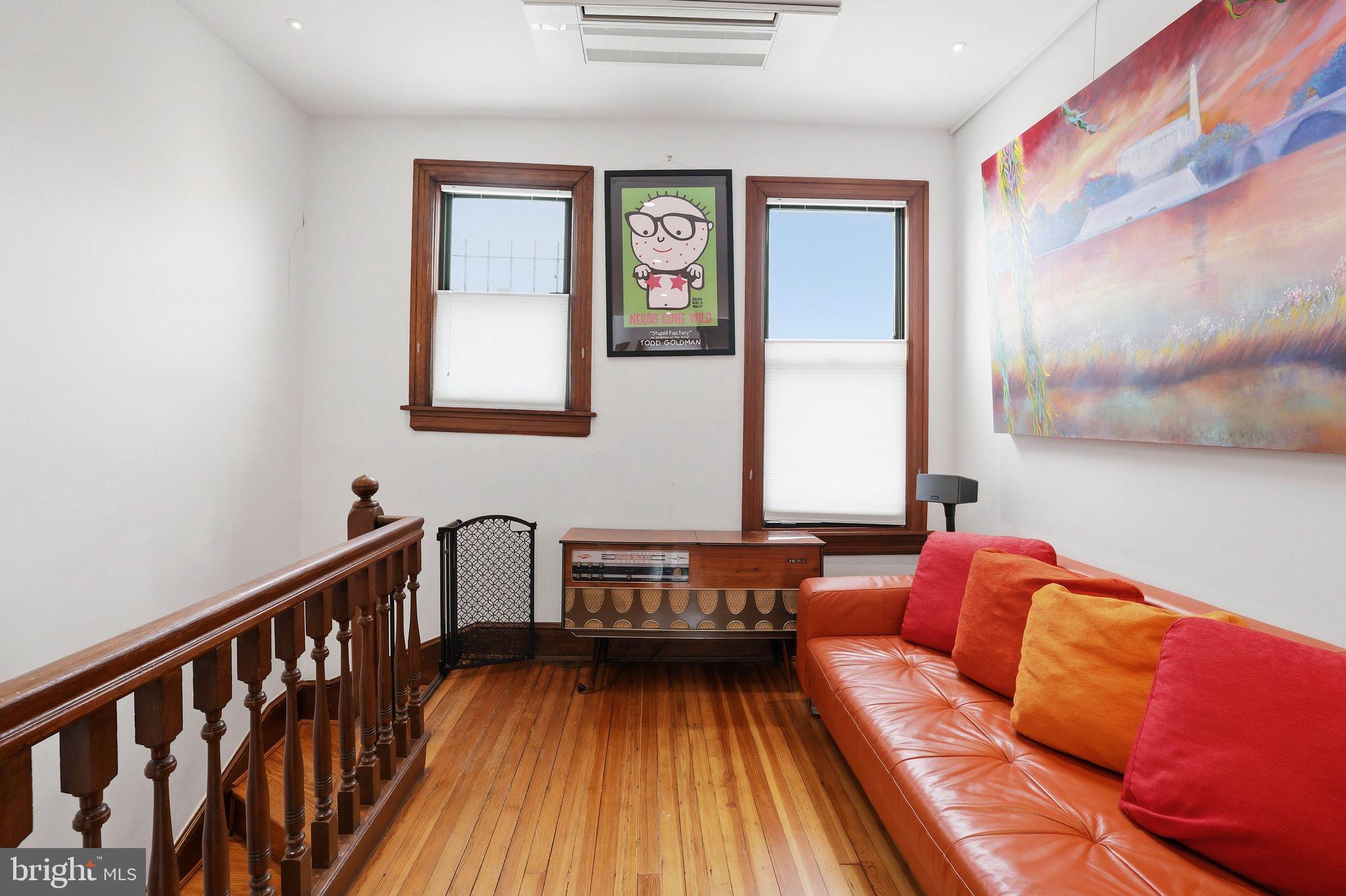 BLOOMINGDALE - Residential