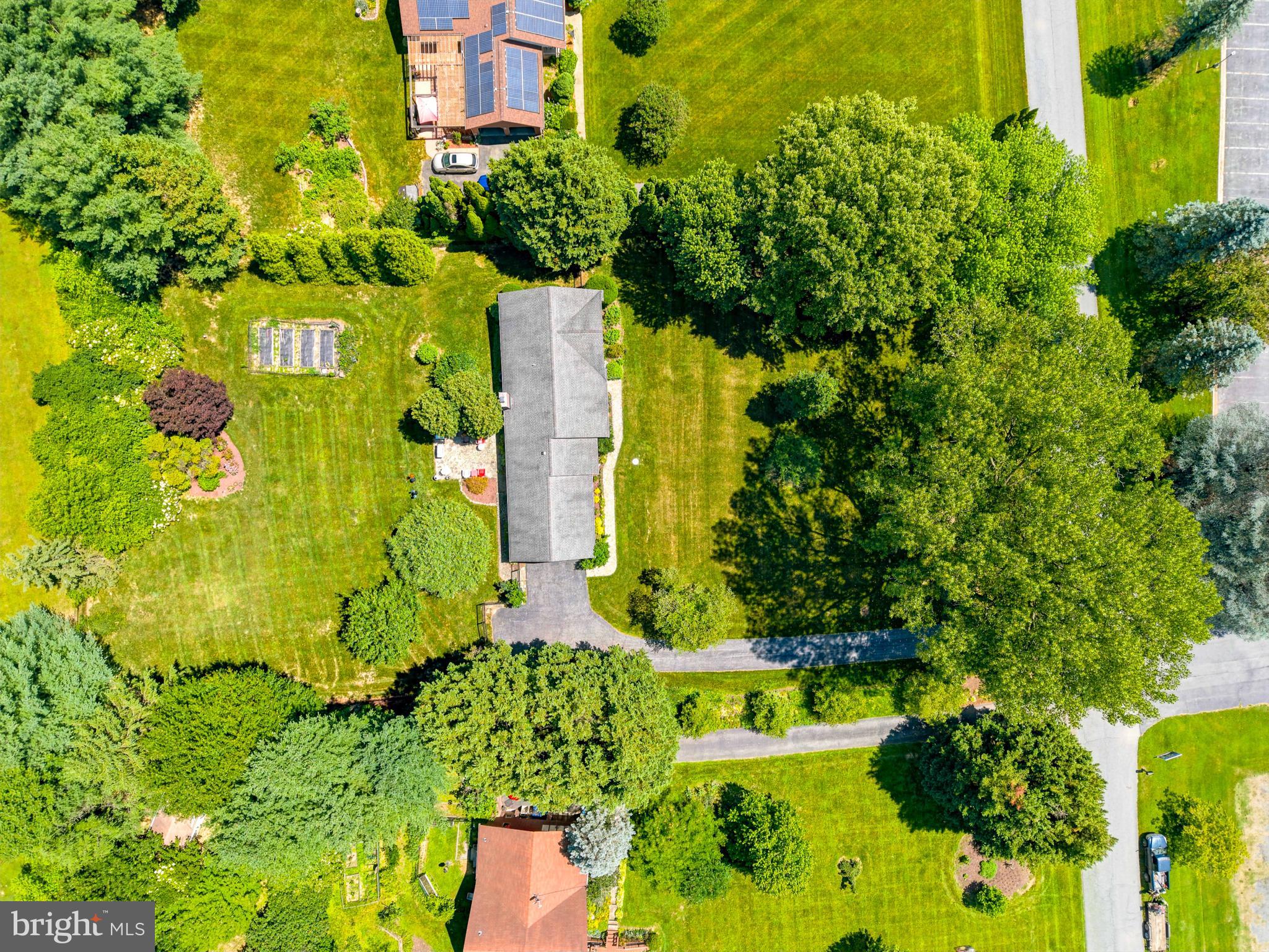 HILLSIDE ESTATES - Residential