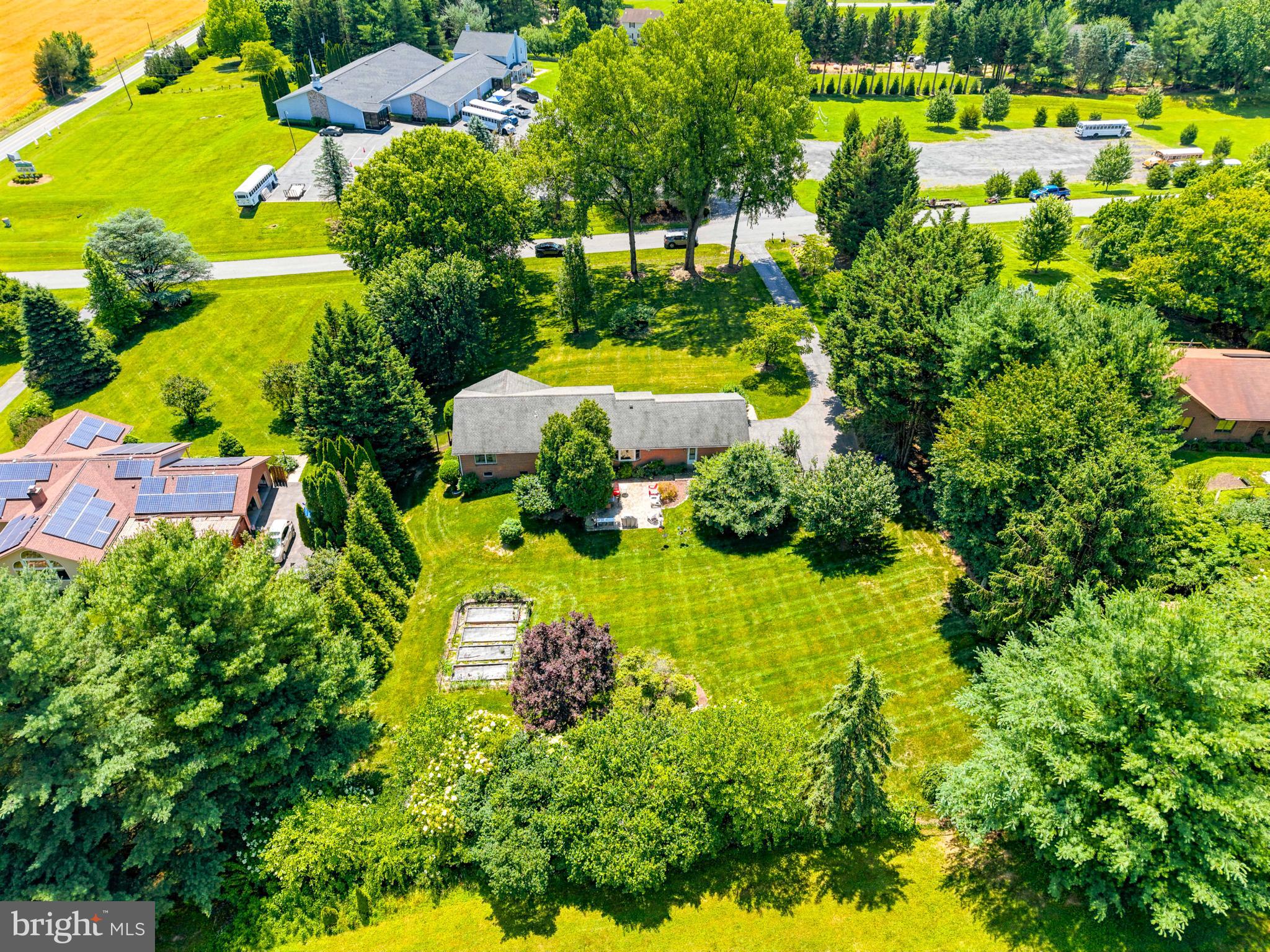 HILLSIDE ESTATES - Residential